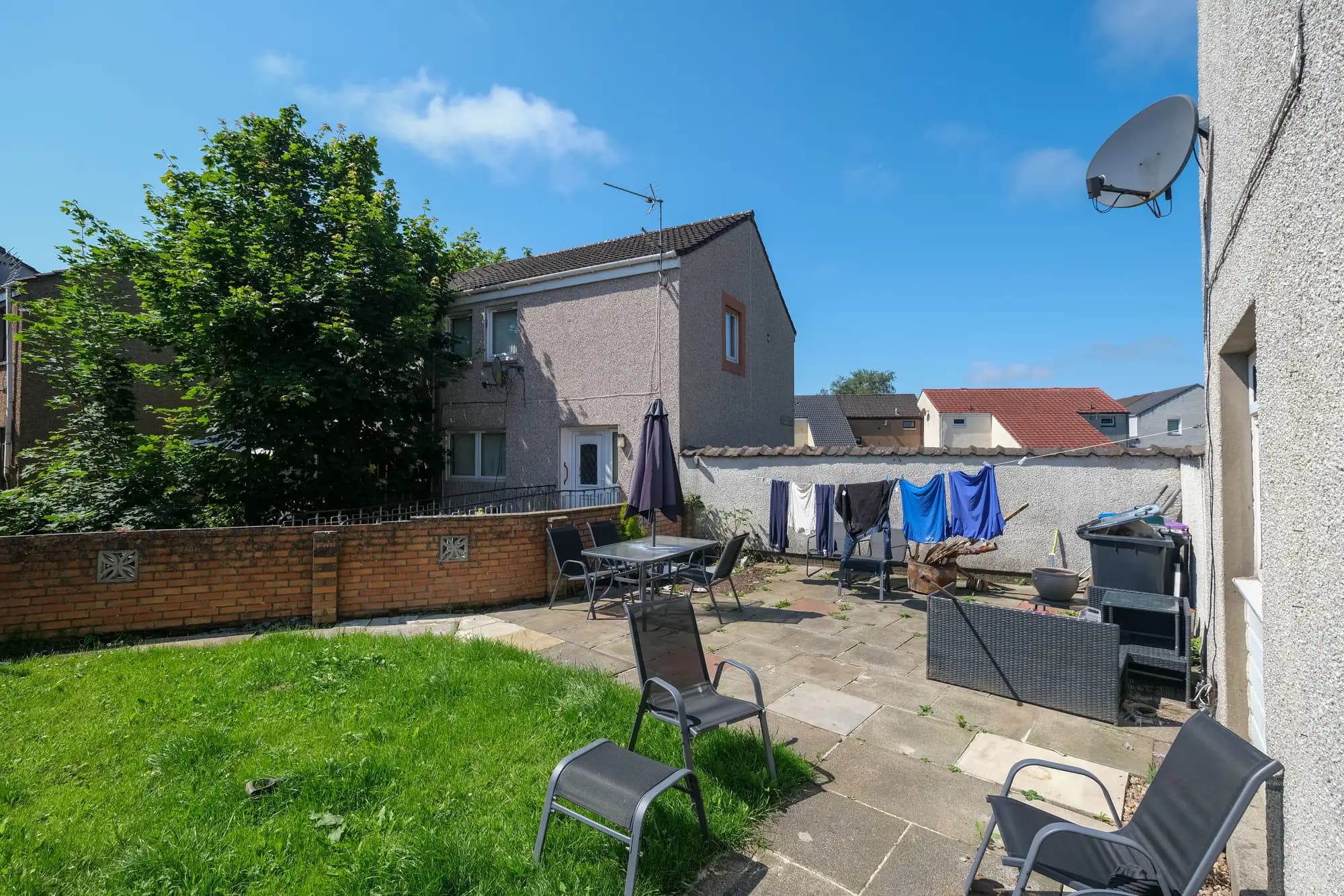 property photo 16 of 17