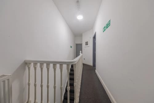 property photo 16 of 17