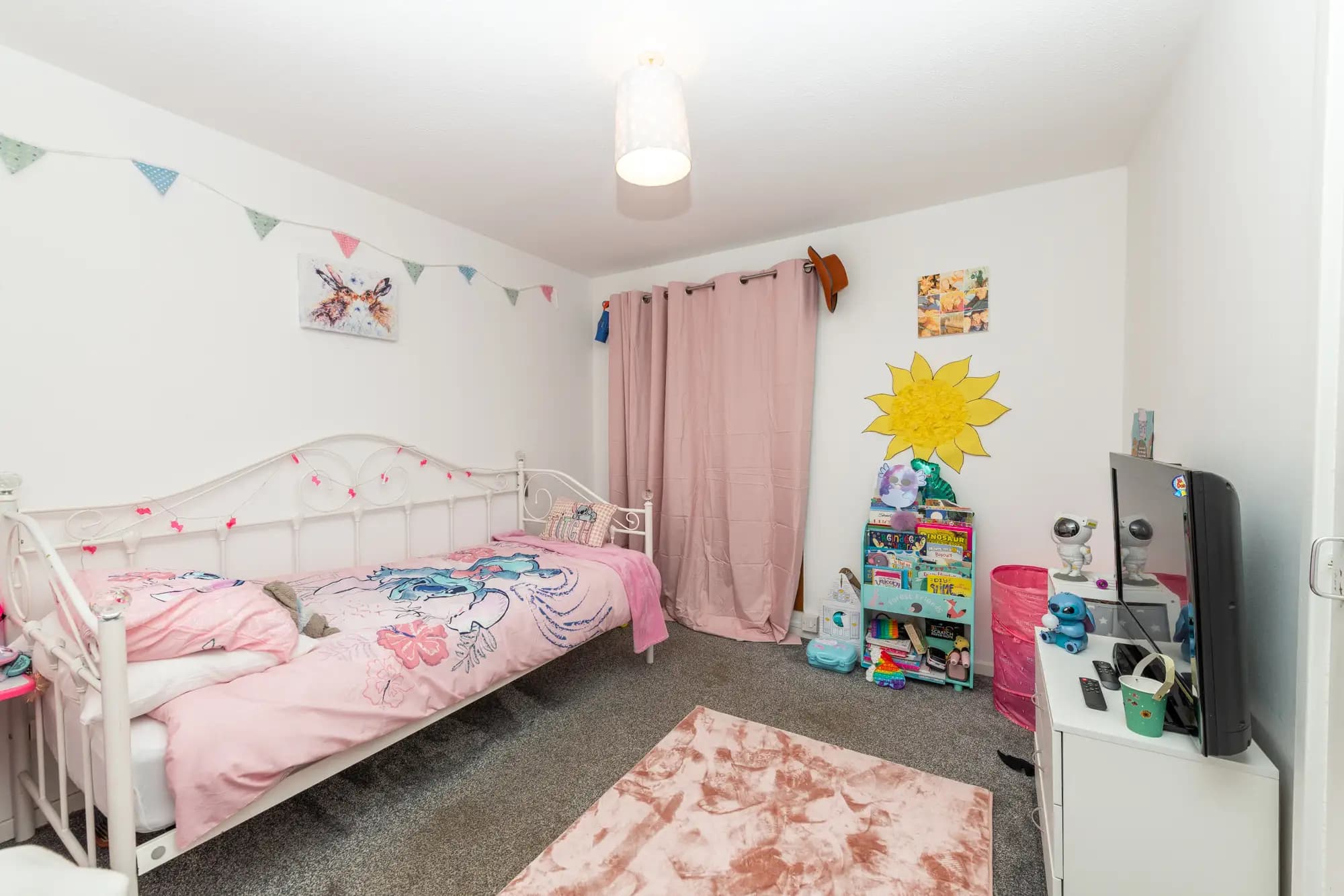 property photo 18 of 37