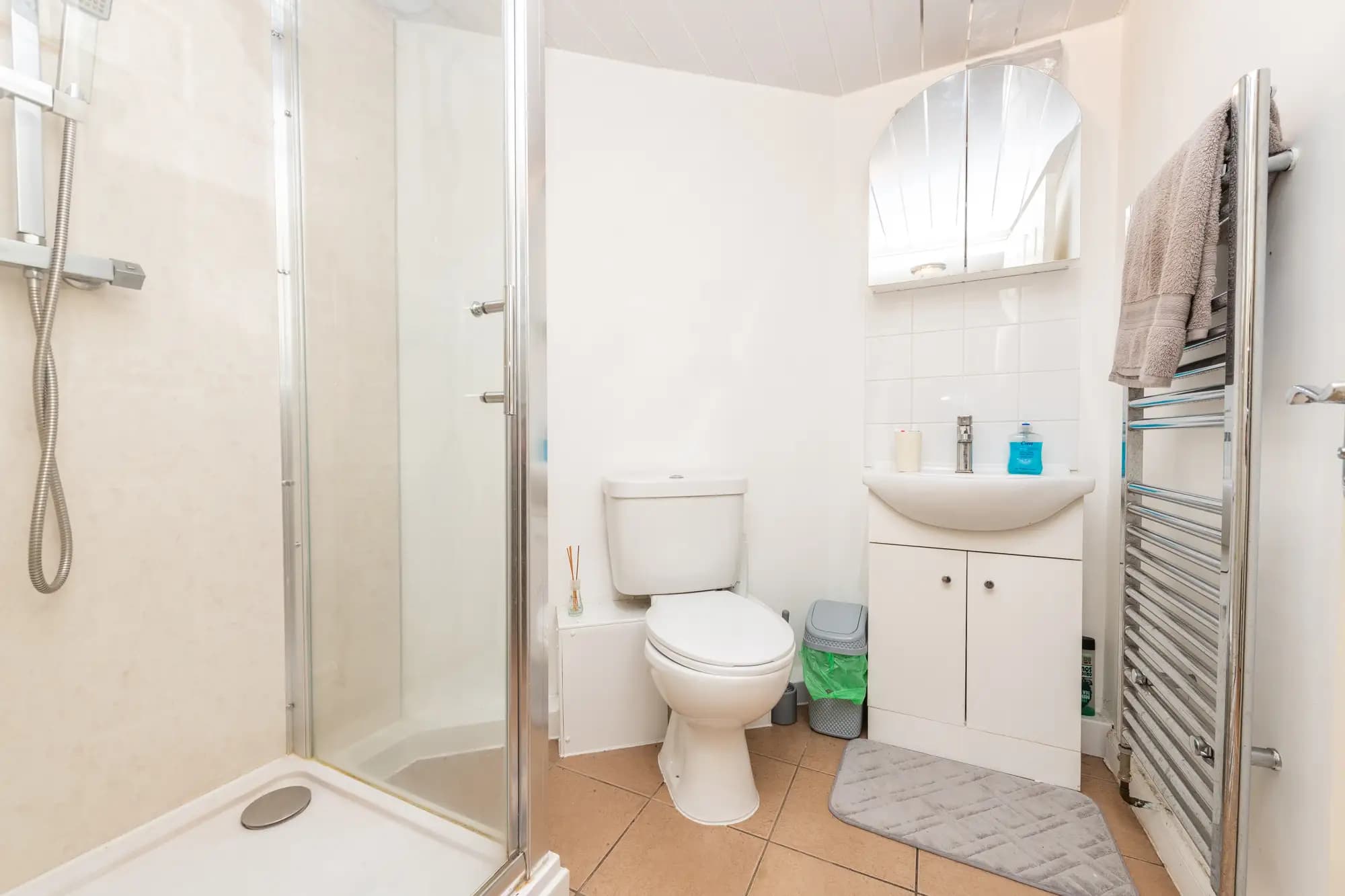 property photo 13 of 31