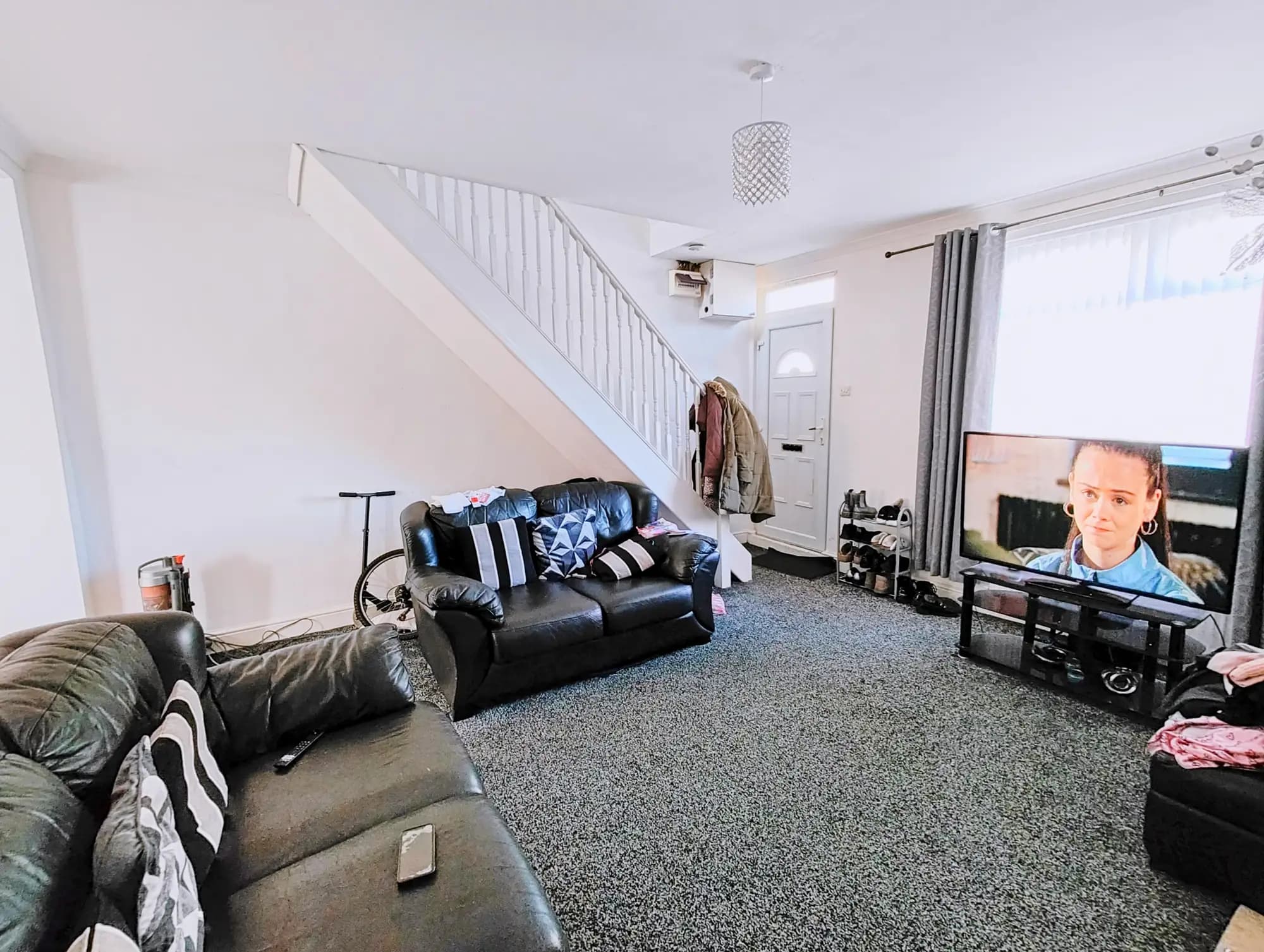 property photo 2 of 21