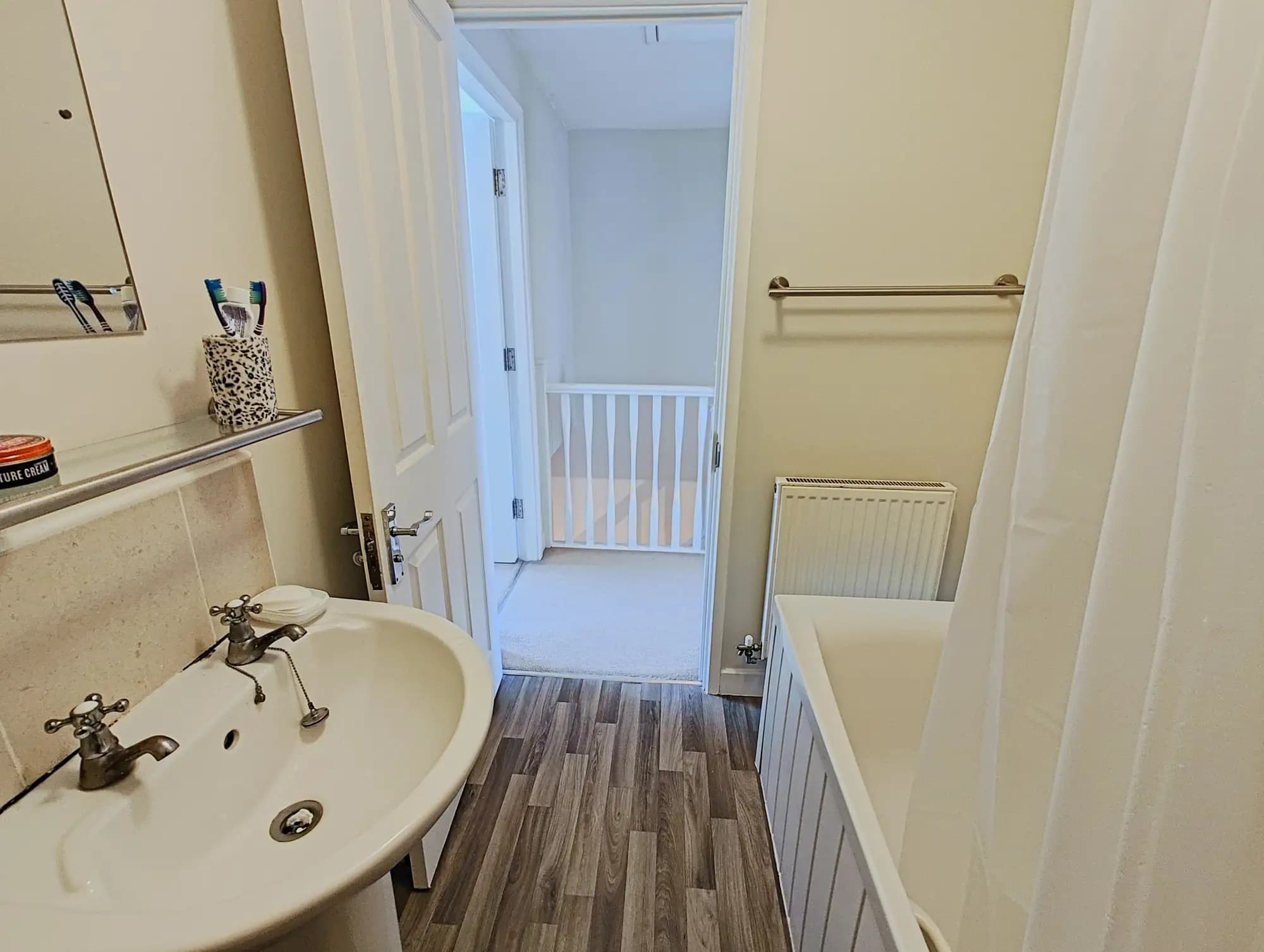 property photo 10 of 23