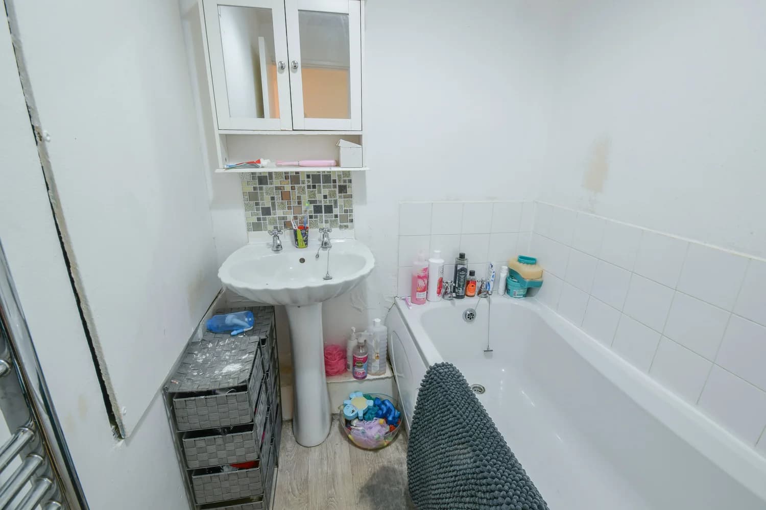 property photo 7 of 15
