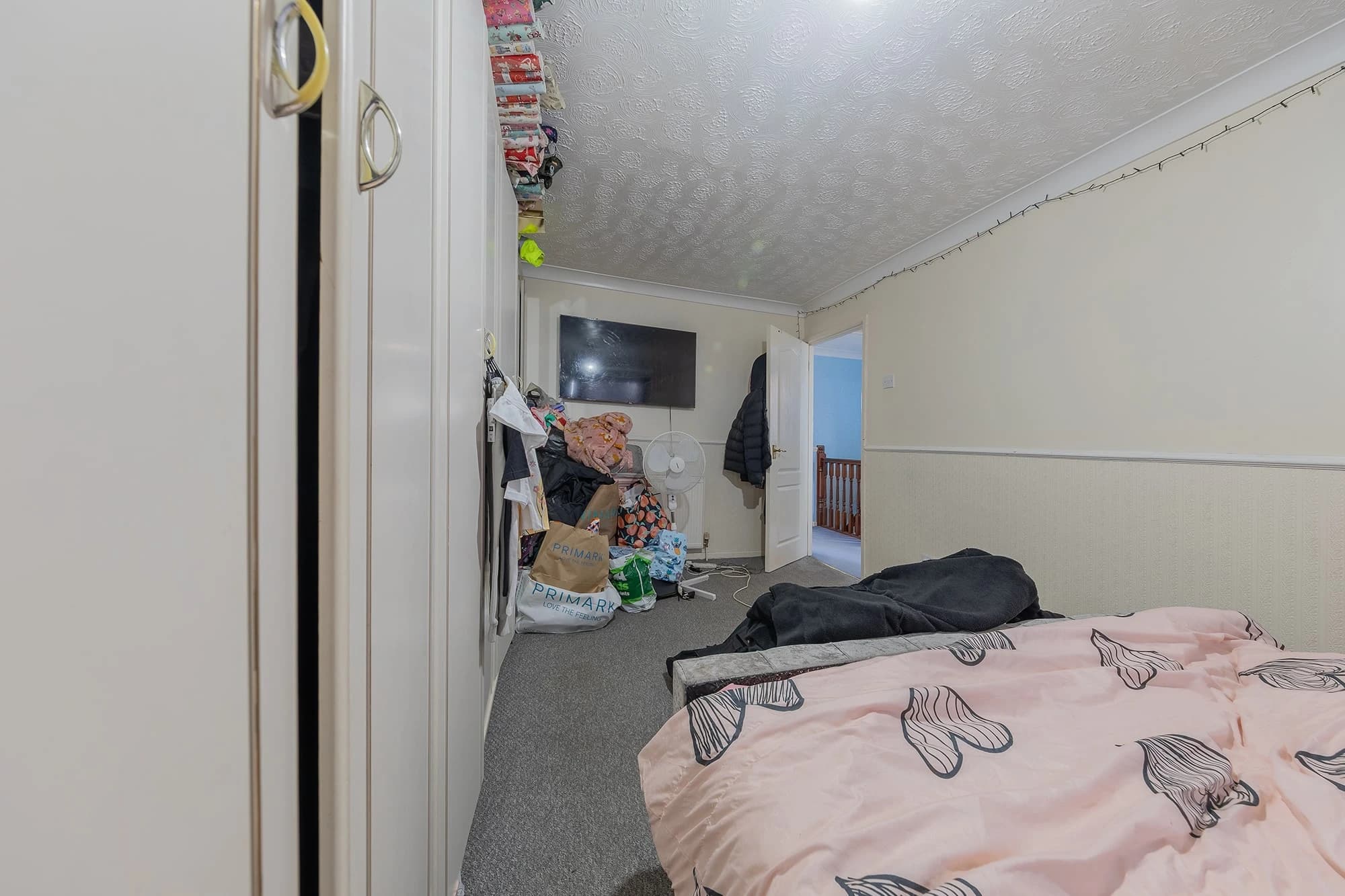 property photo 20 of 28