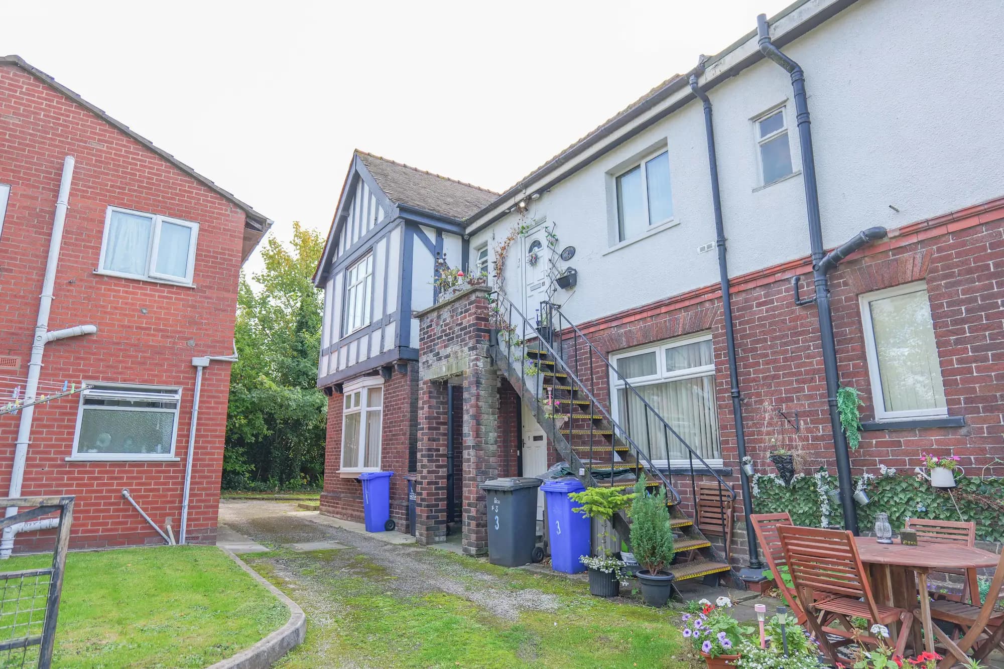 property photo 13 of 13