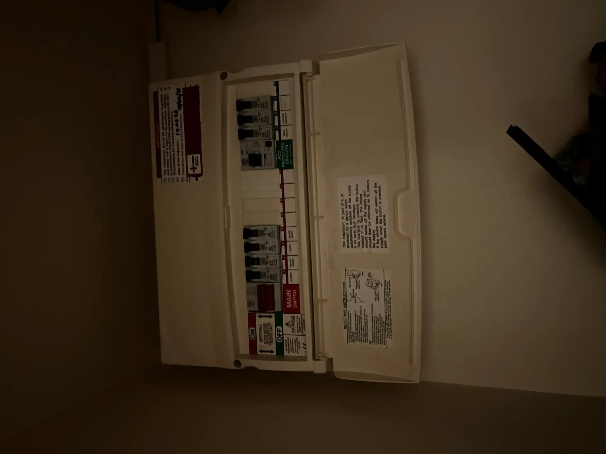 property photo 8 of 12