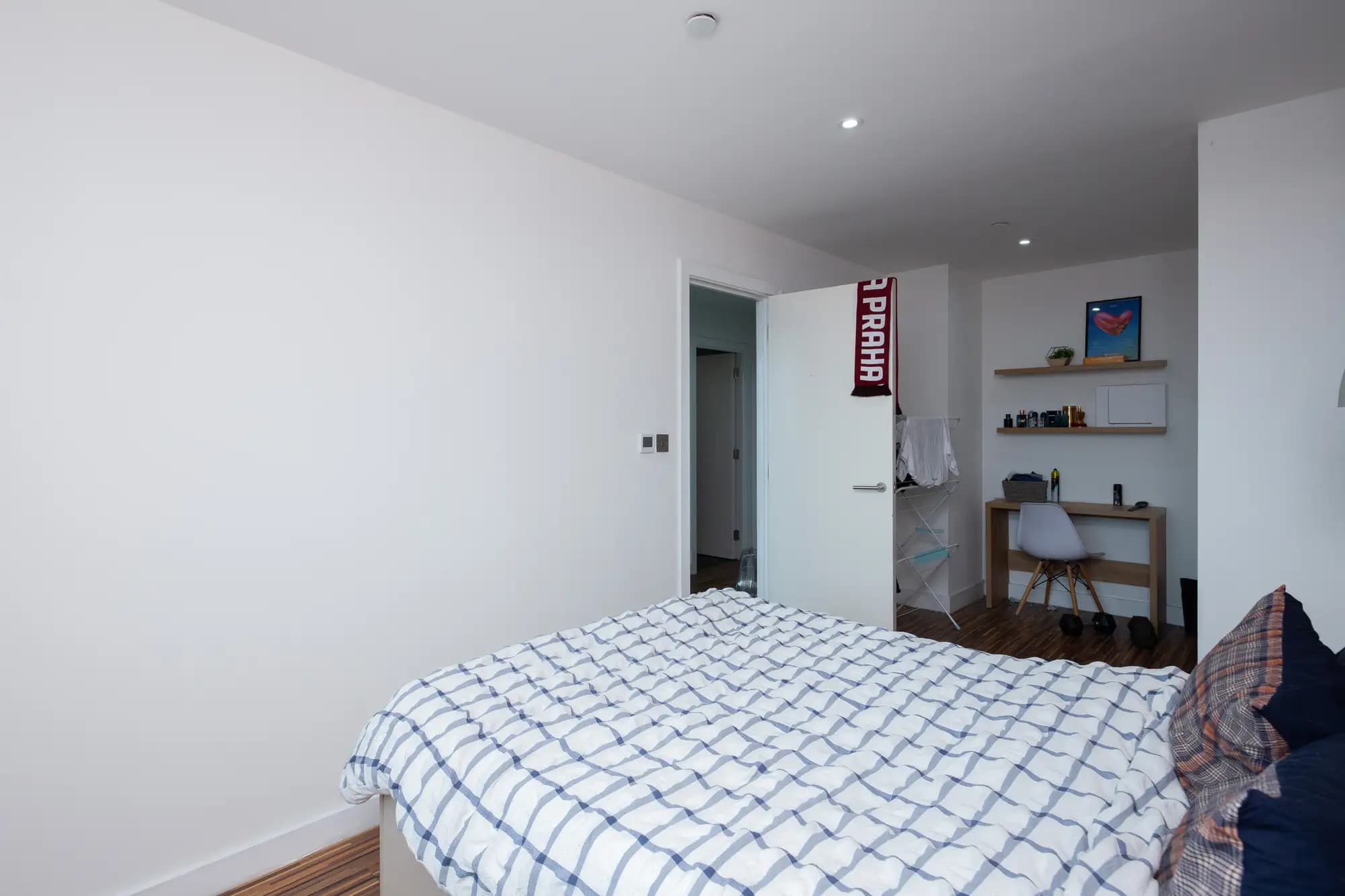 property photo 12 of 15