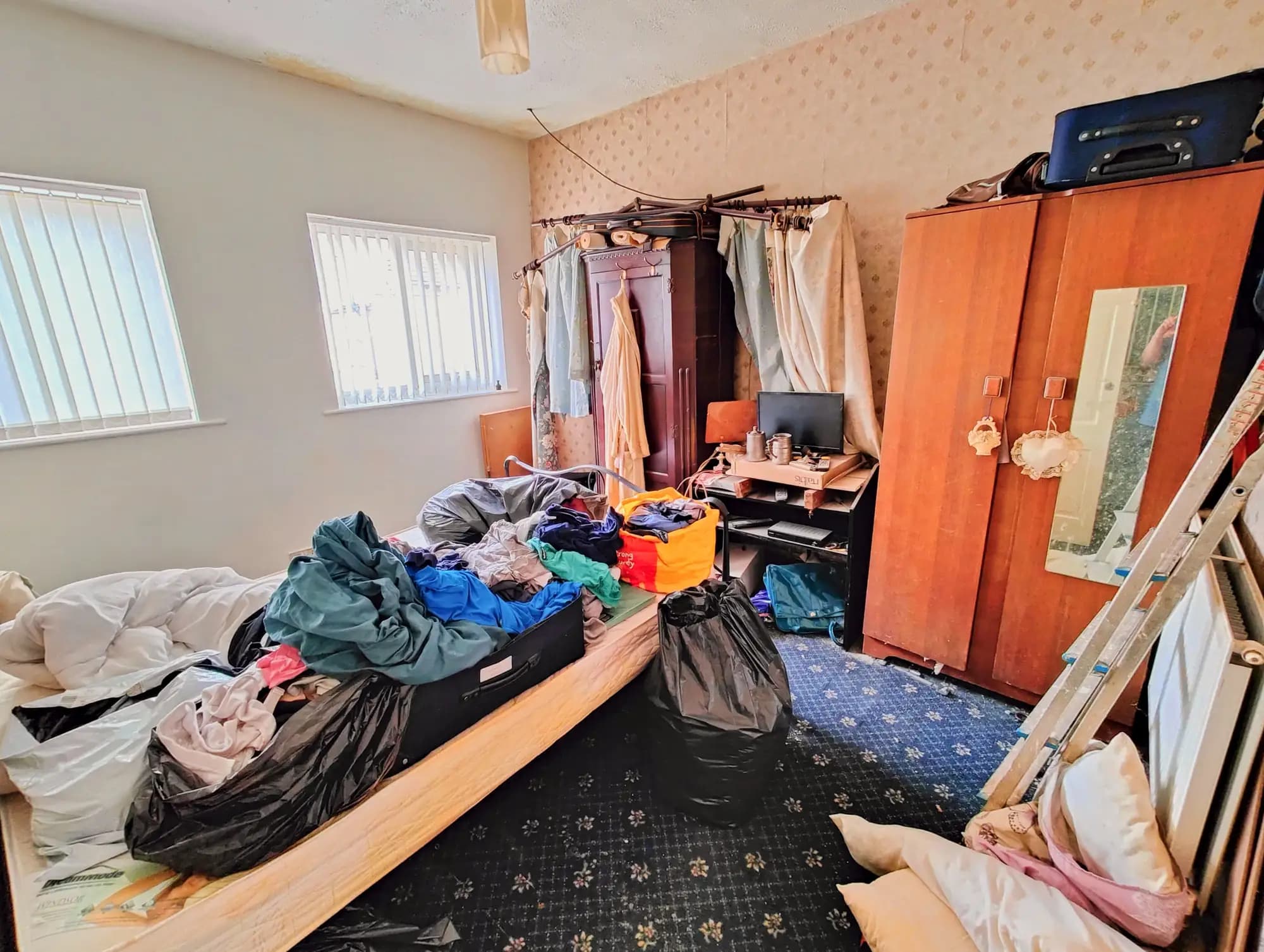 property photo 12 of 17