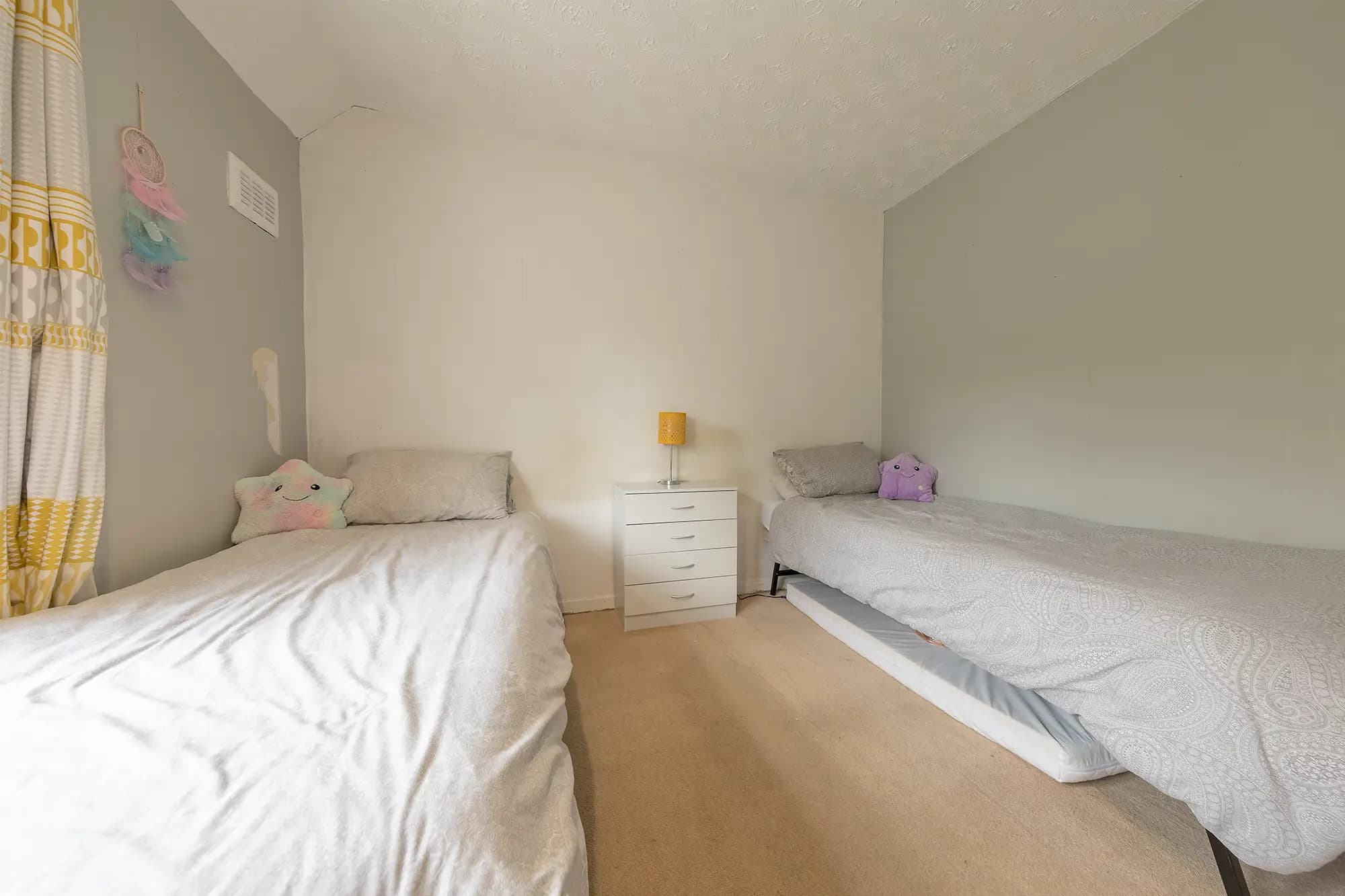 property photo 15 of 31