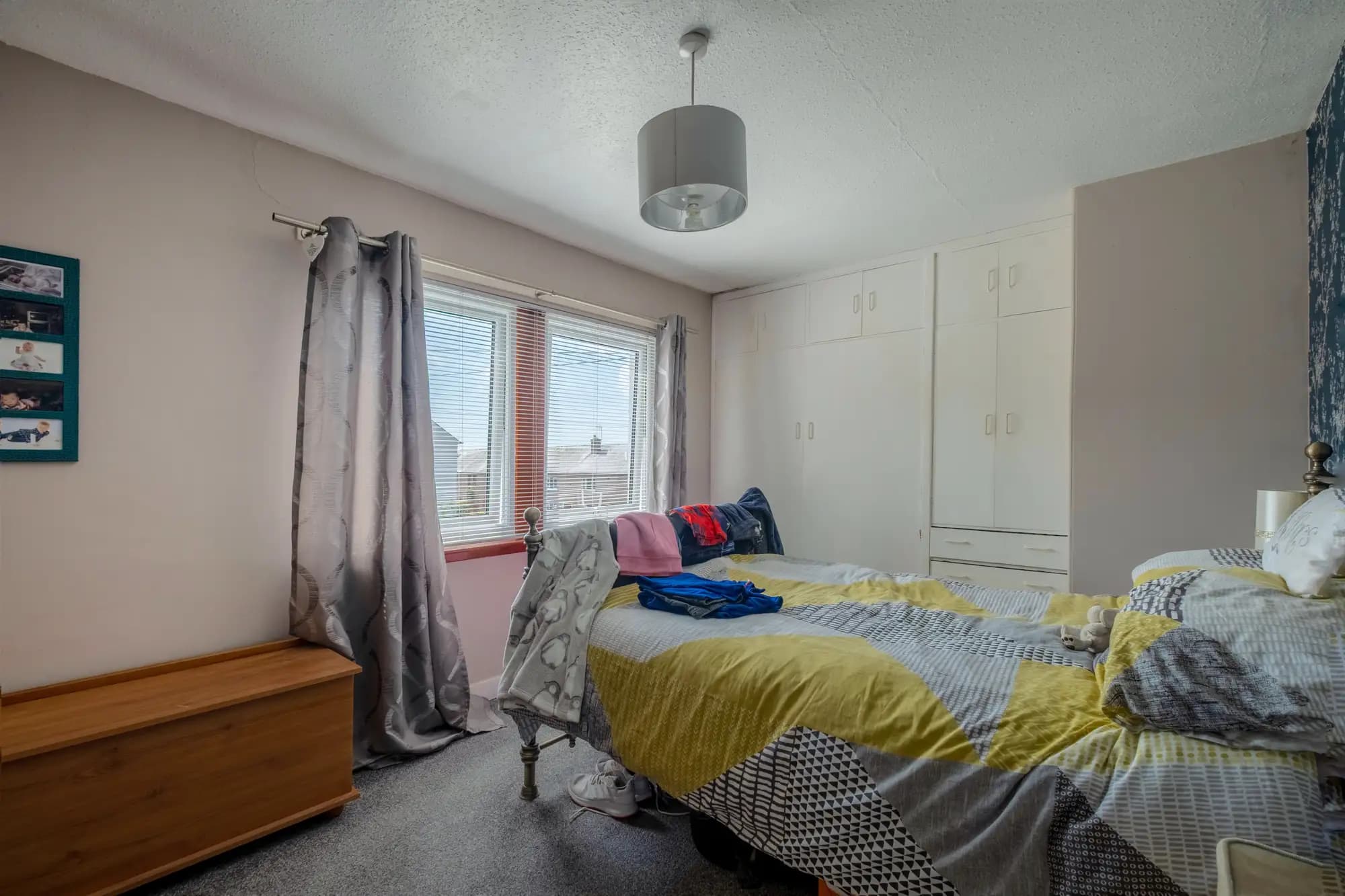 property photo 18 of 30