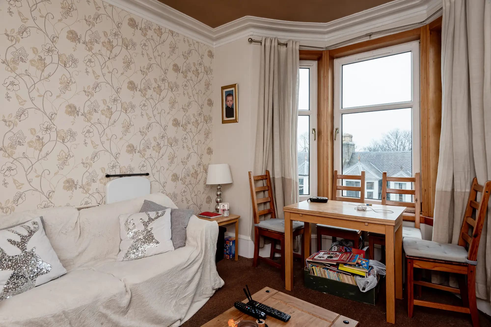 property photo 4 of 19