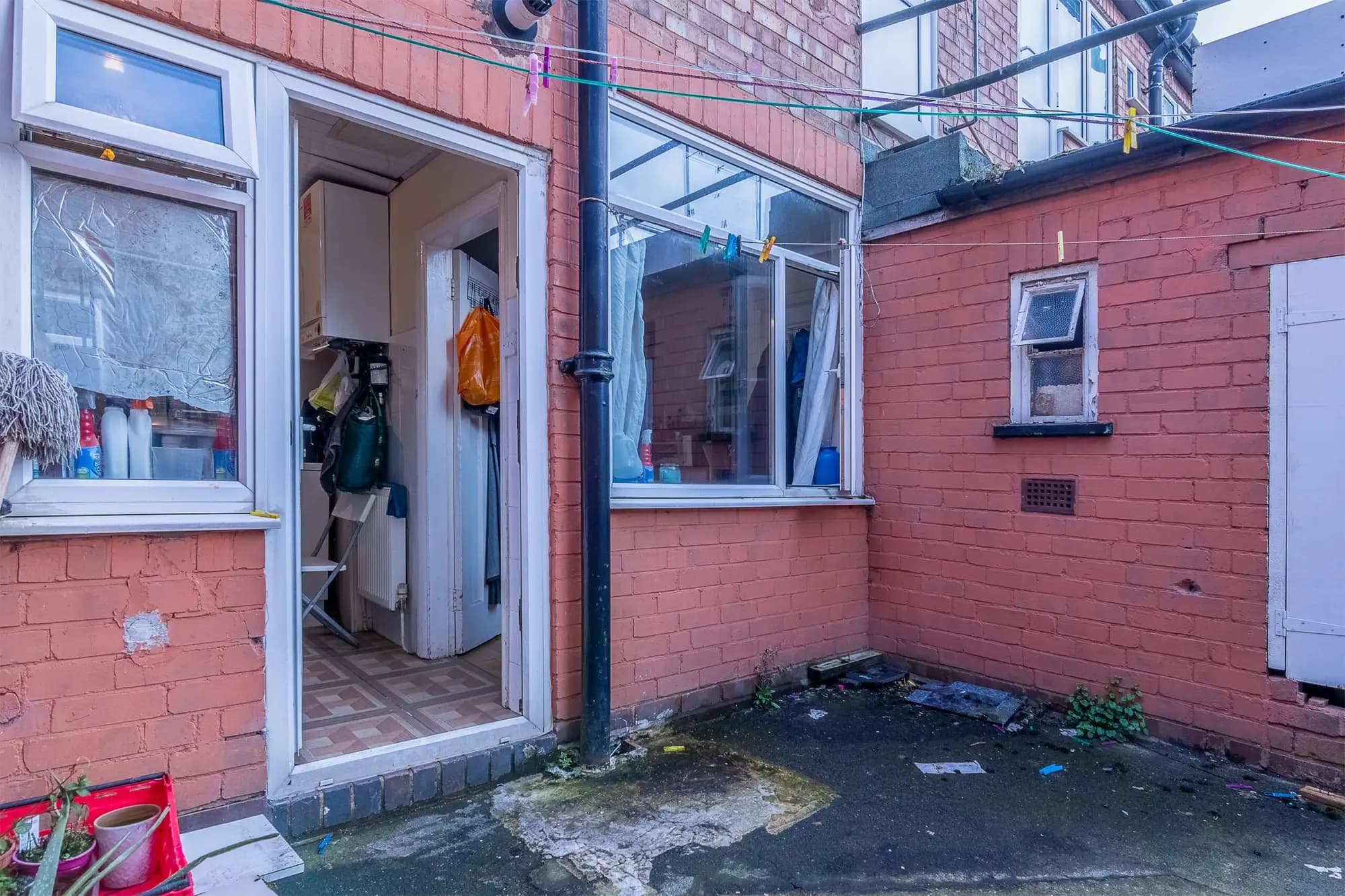 property photo 16 of 17