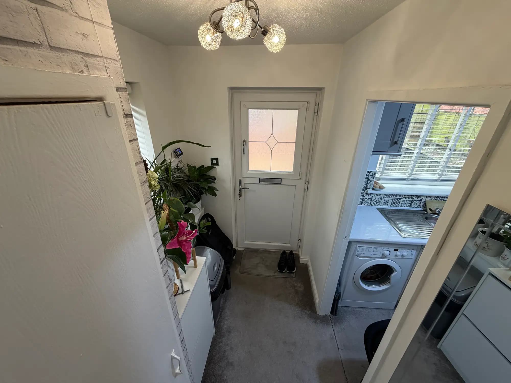 property photo 8 of 26