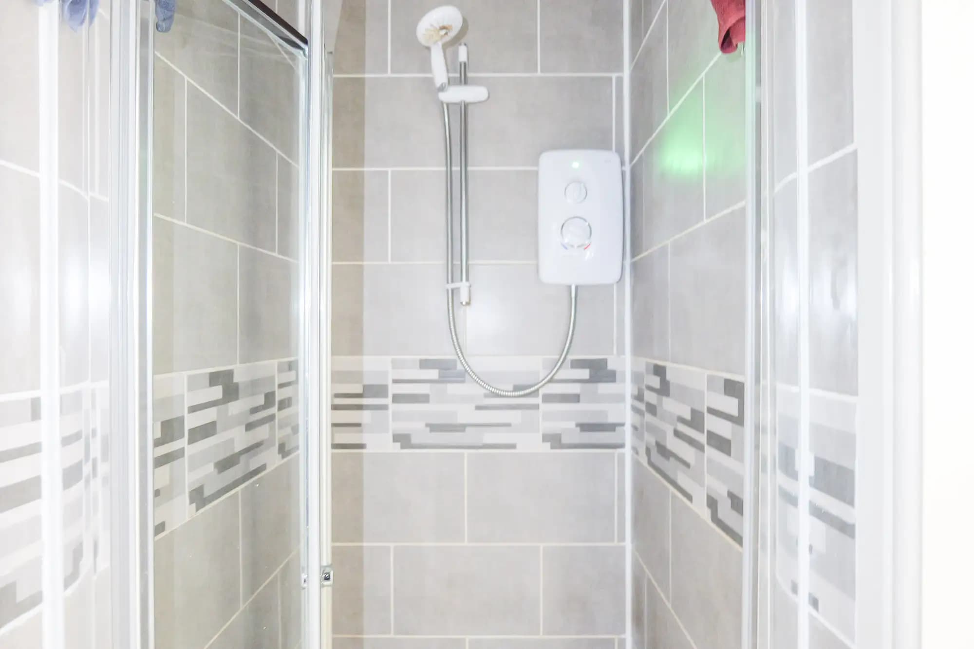 property photo 11 of 29