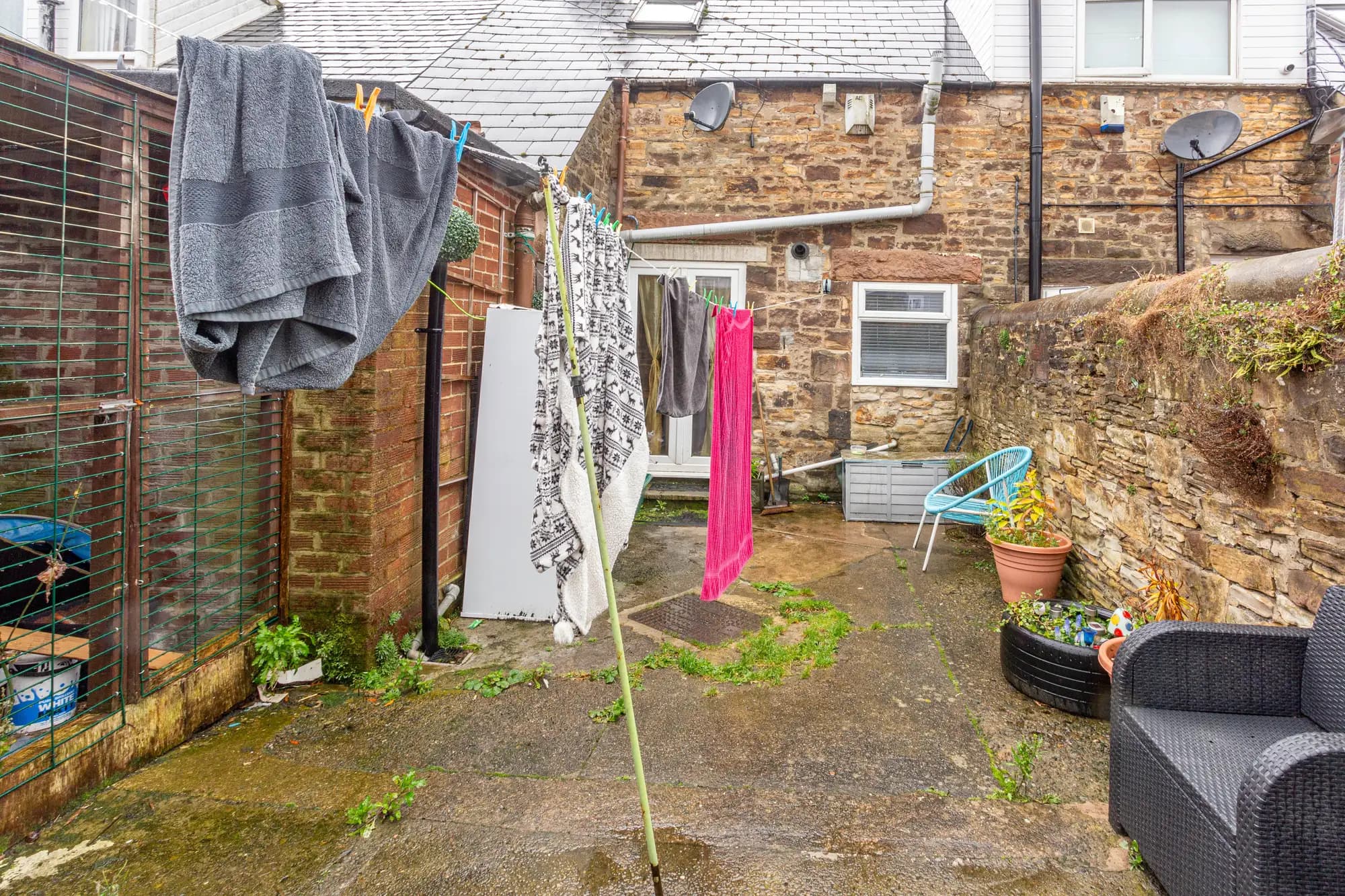 property photo 14 of 16