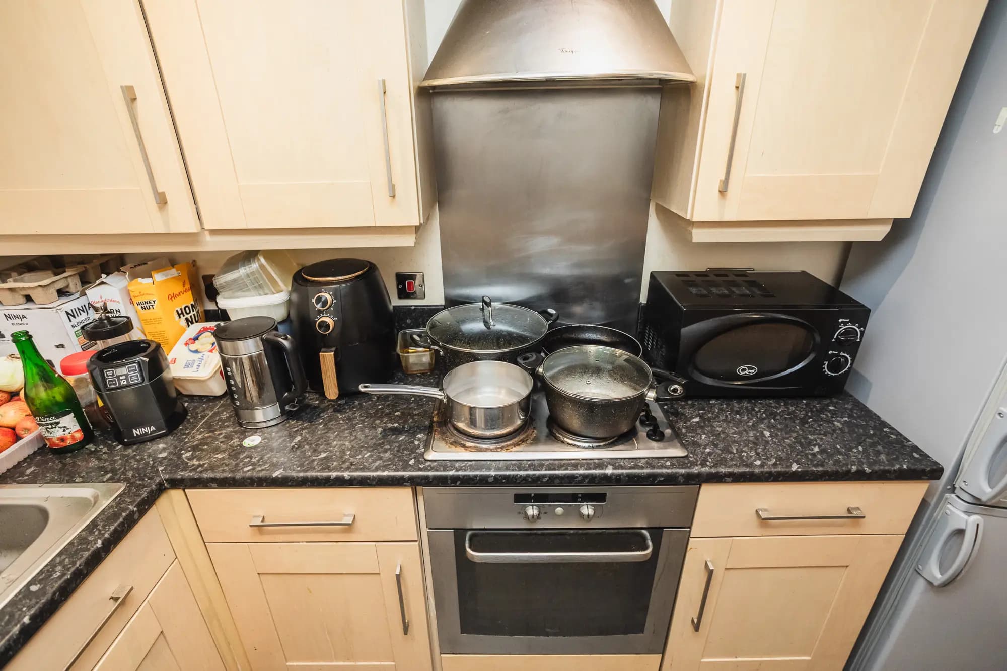 property photo 6 of 17