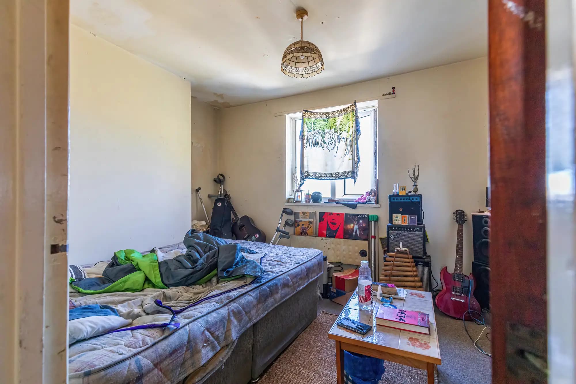 property photo 8 of 11