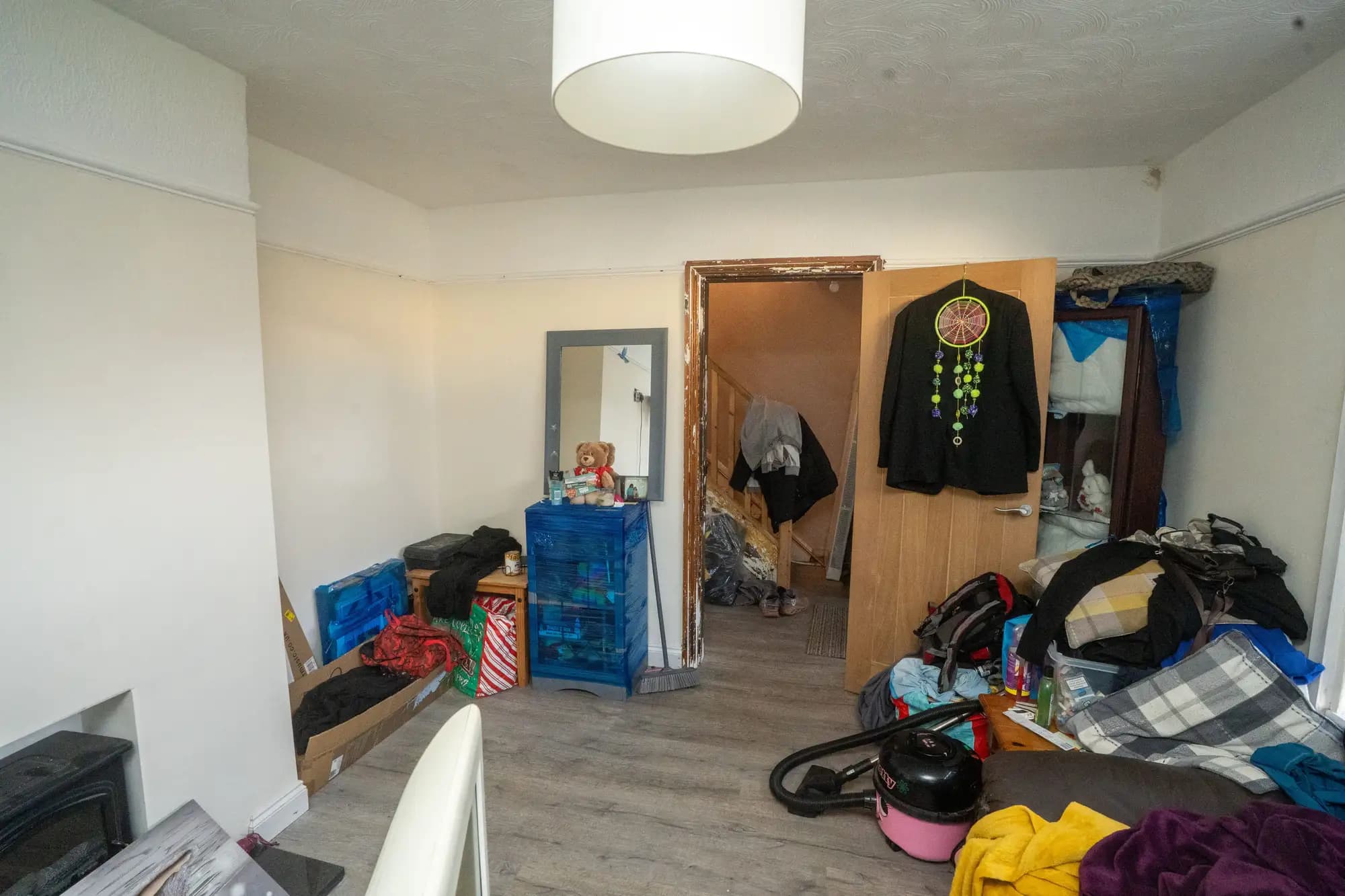 property photo 4 of 16