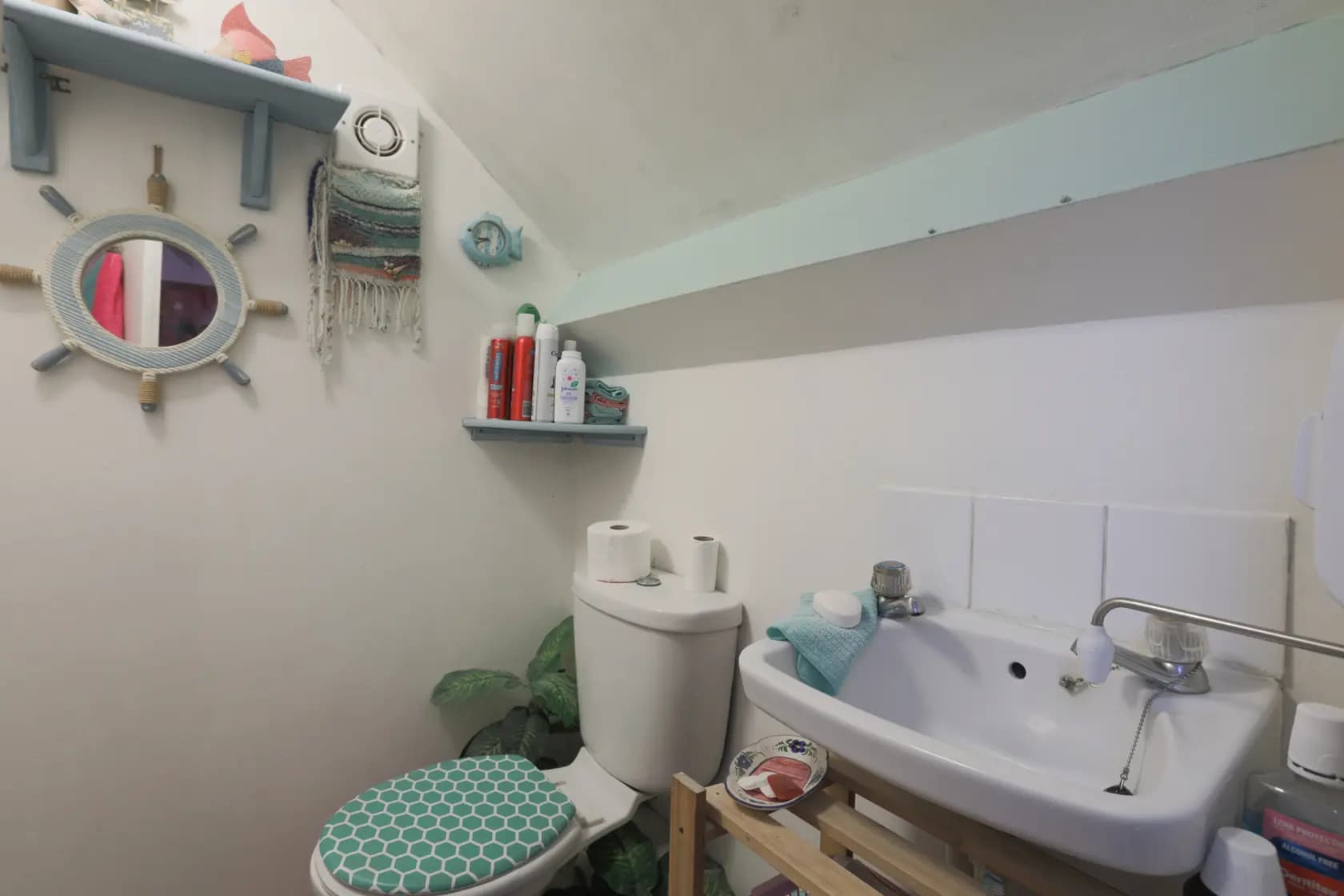 property photo 16 of 47