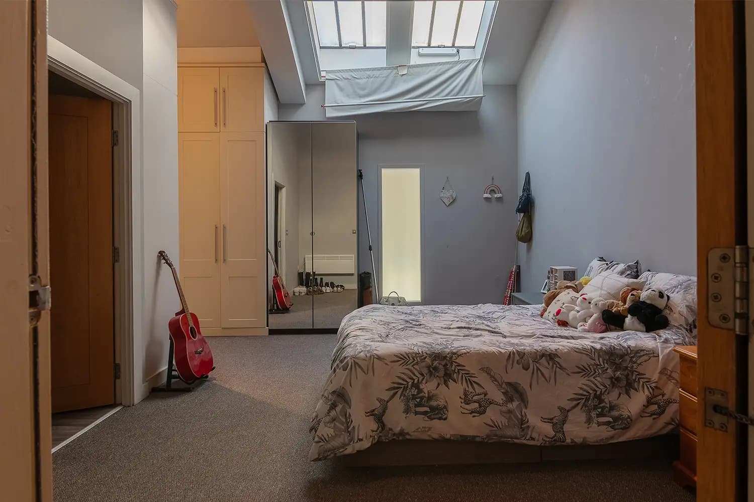 property photo 24 of 33