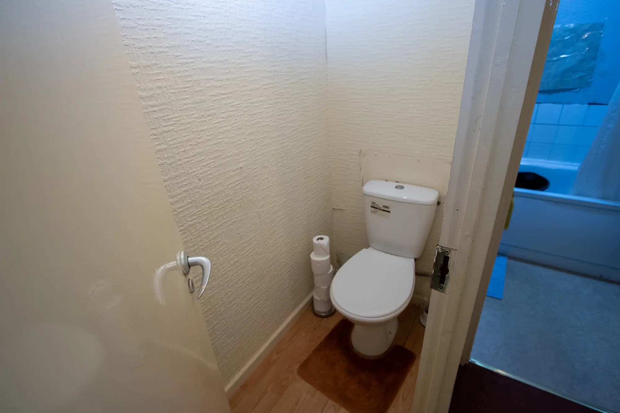property photo 7 of 18