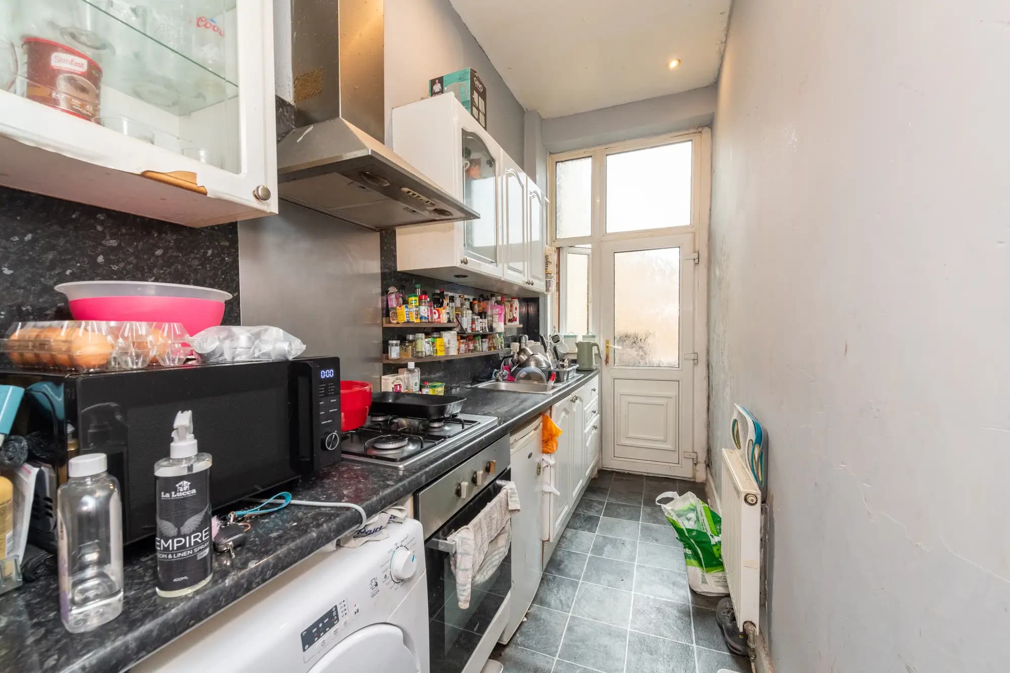 property photo 5 of 30