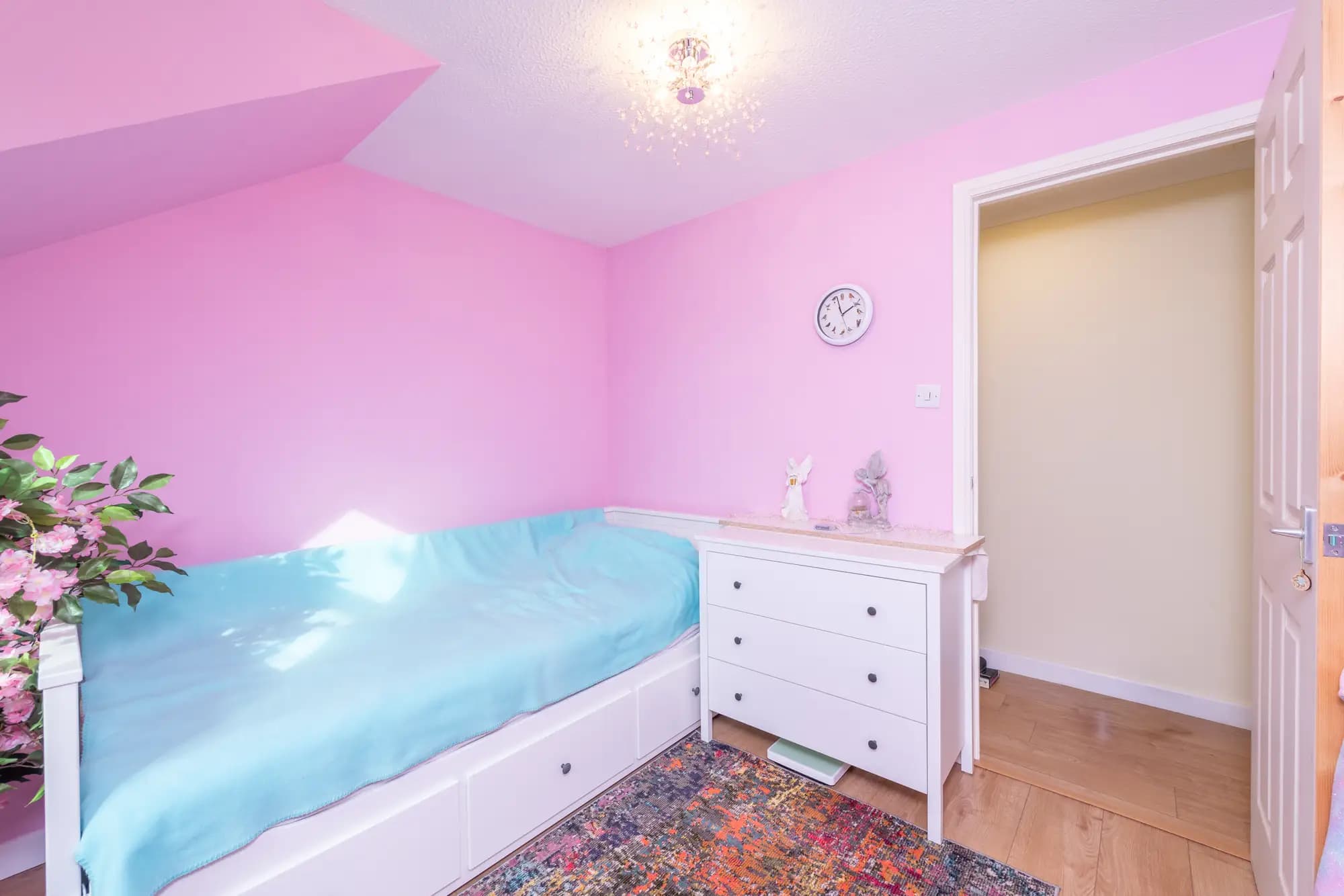 property photo 16 of 24