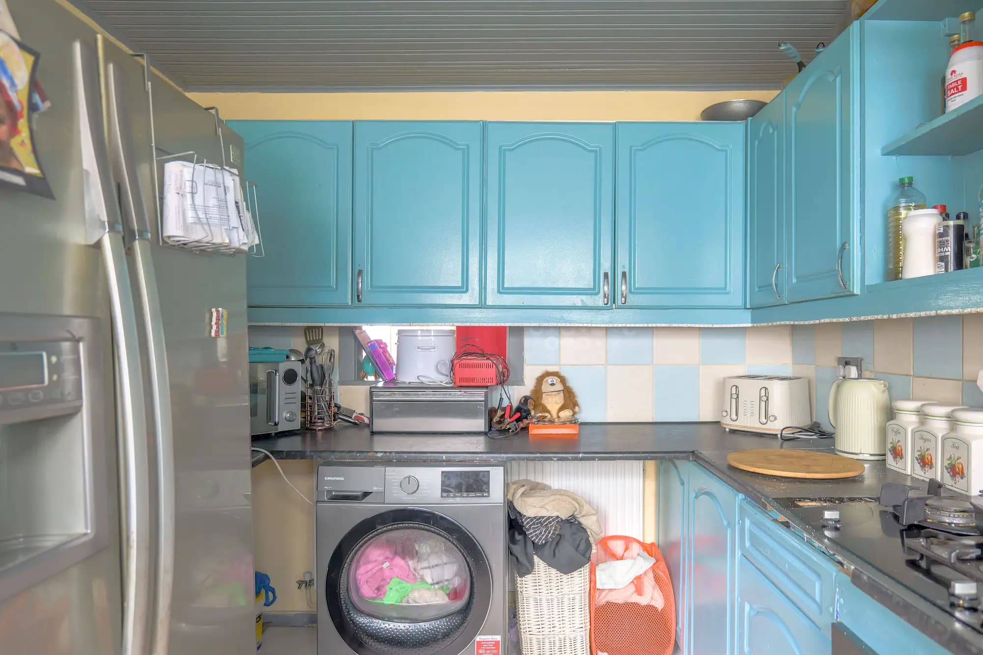 property photo 6 of 31