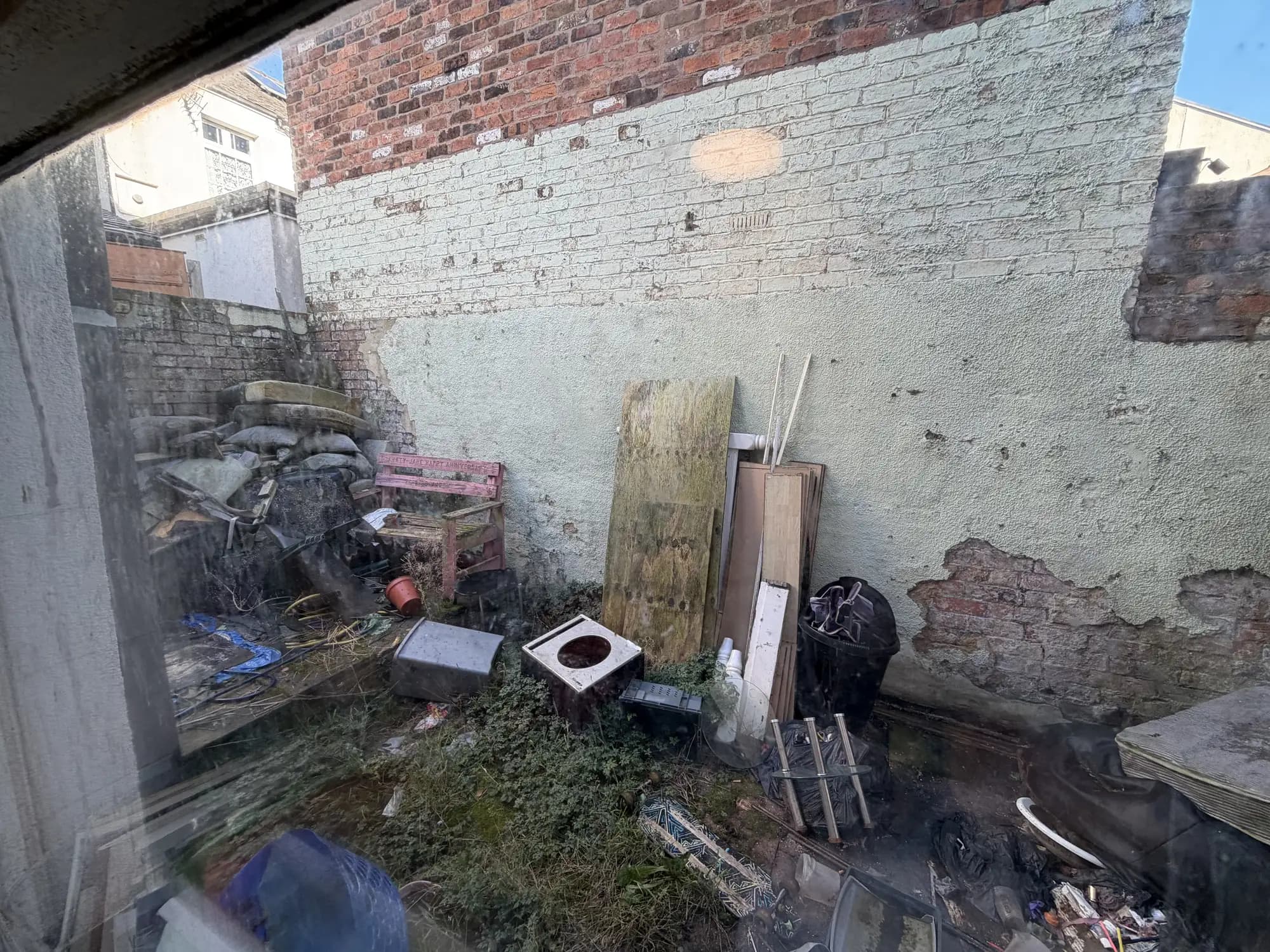 property photo 15 of 16