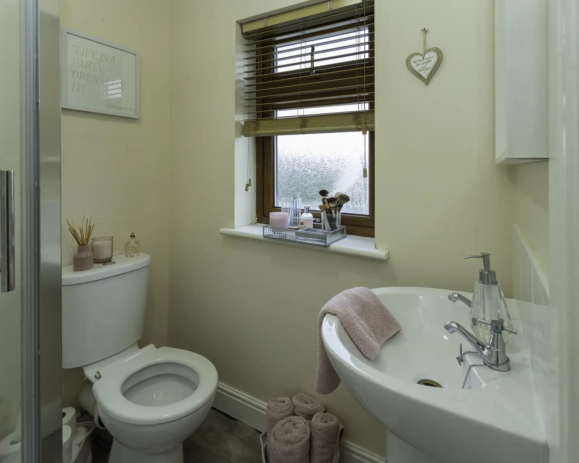 property photo 17 of 30