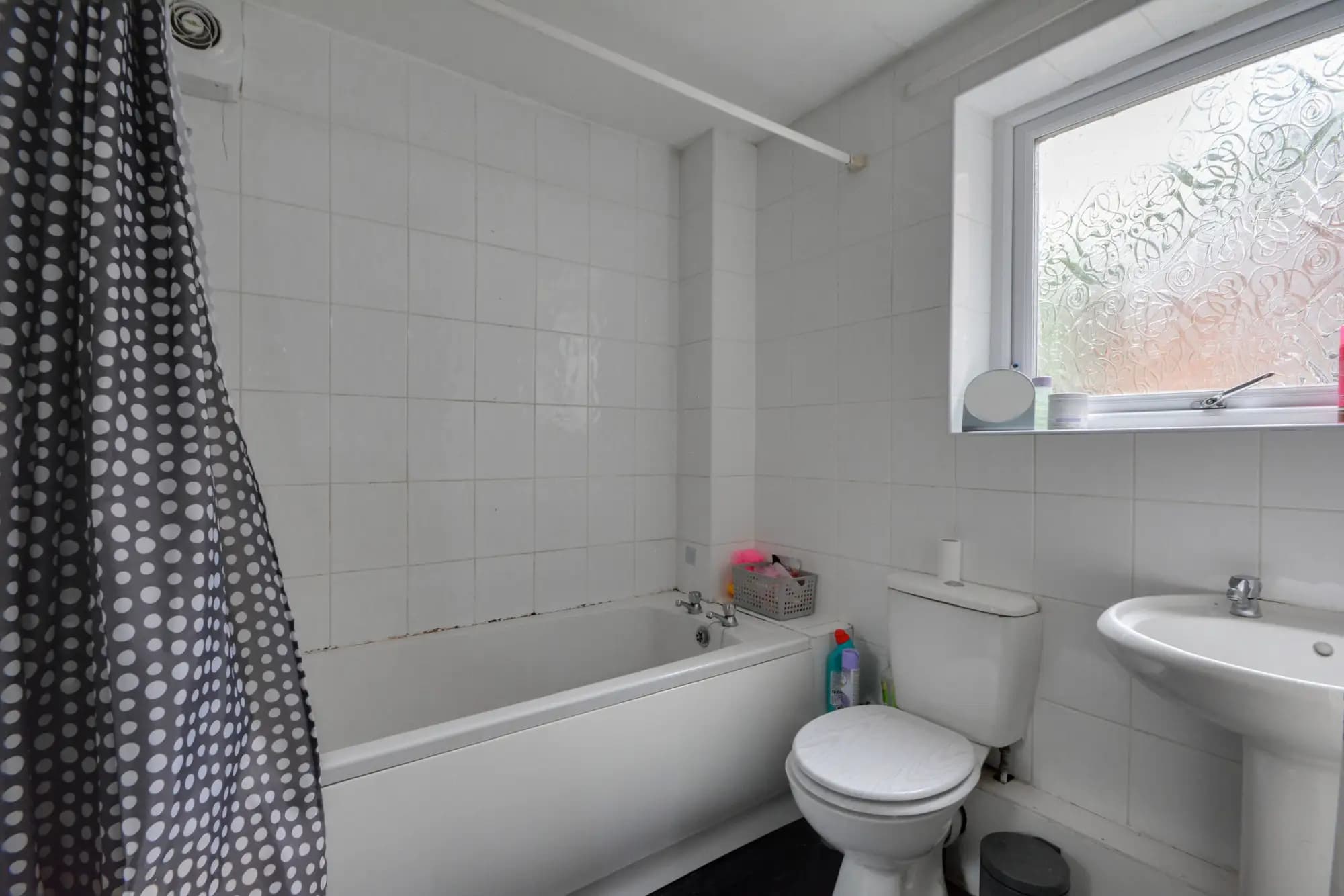 property photo 7 of 13