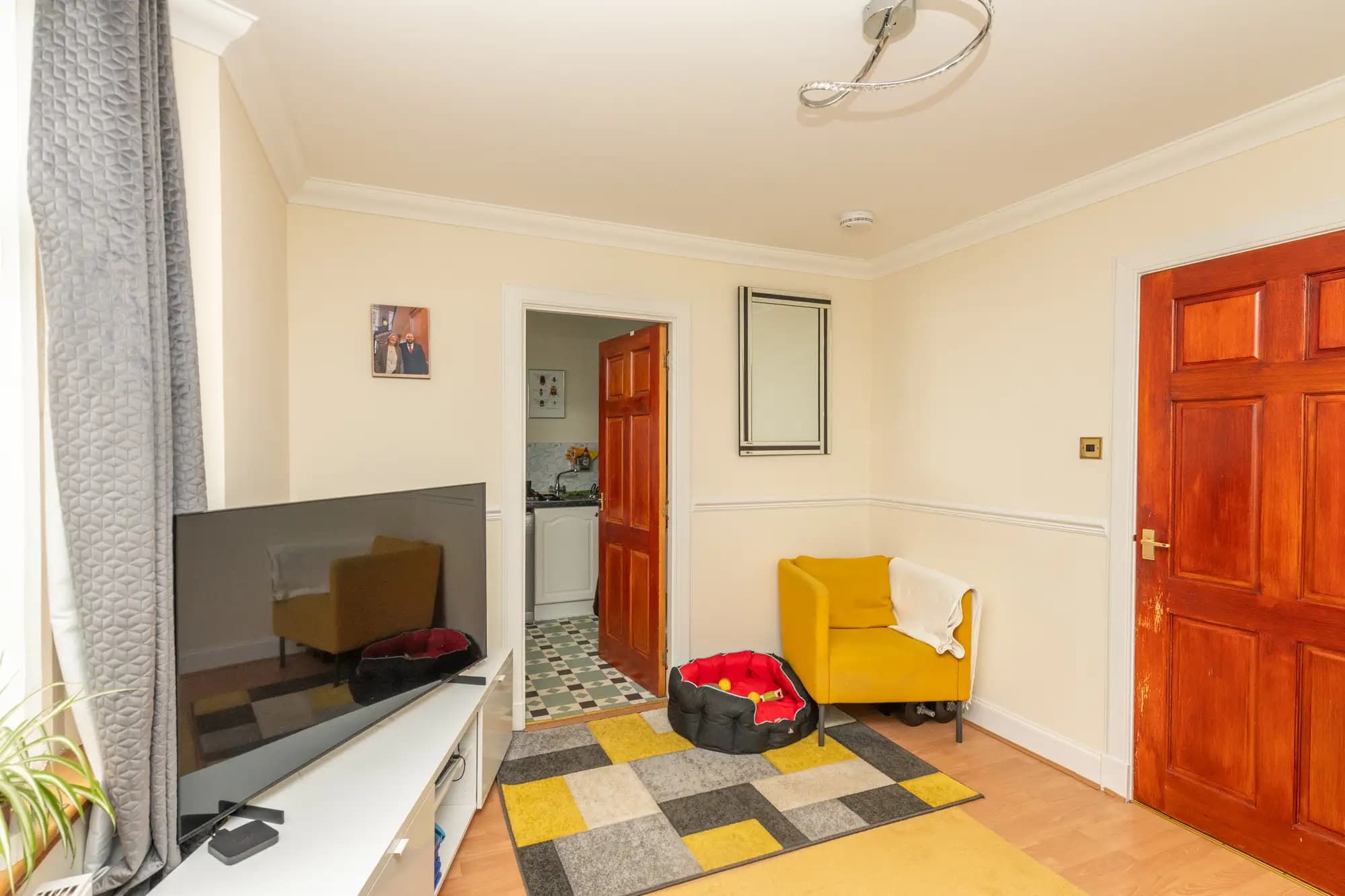 property photo 3 of 30