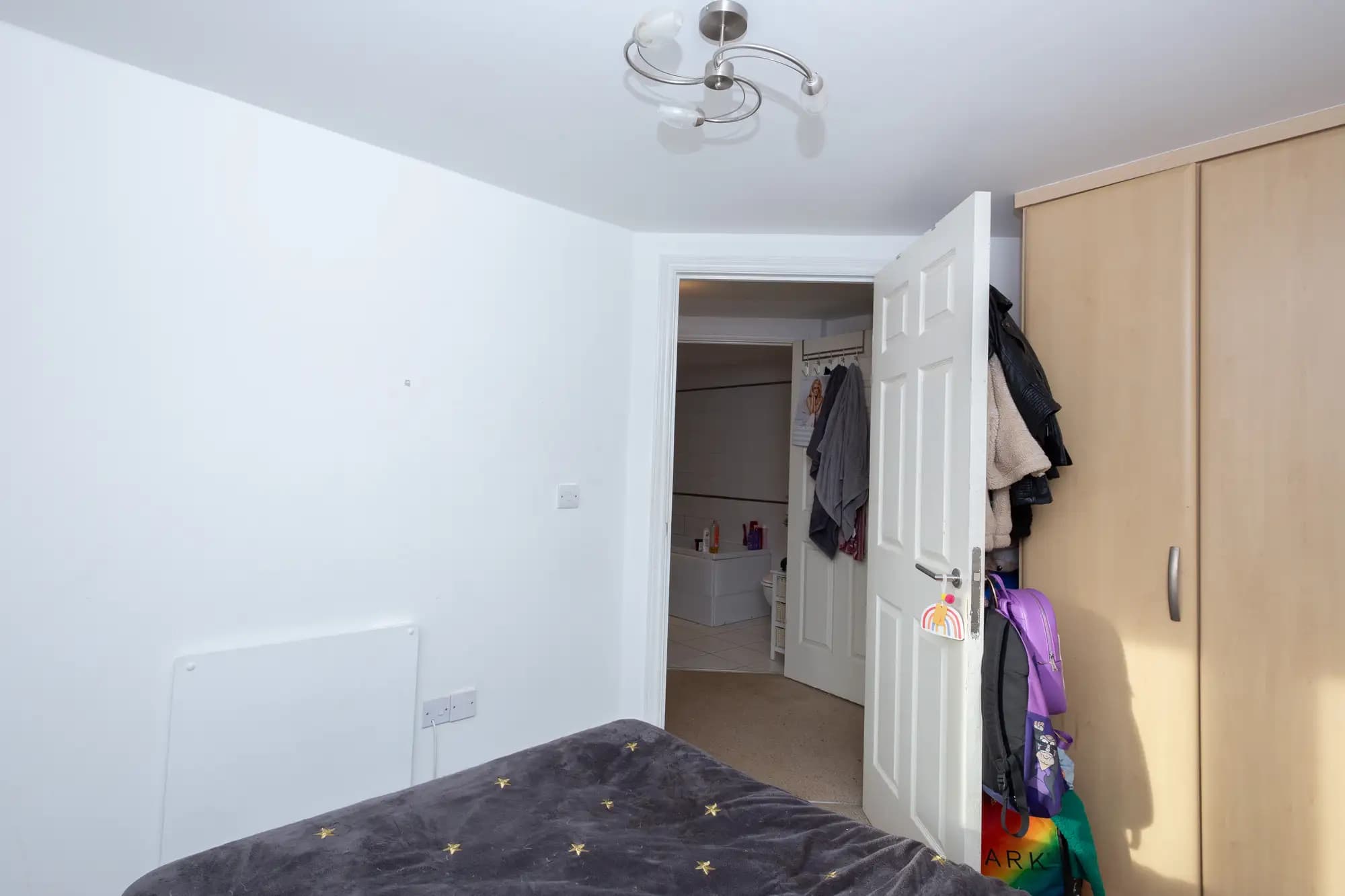 property photo 9 of 10