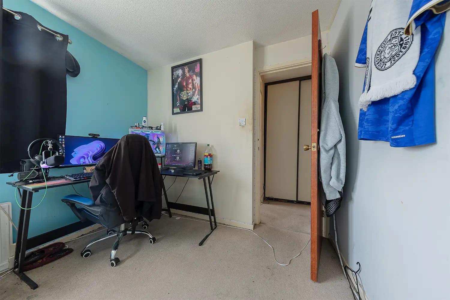 property photo 12 of 20