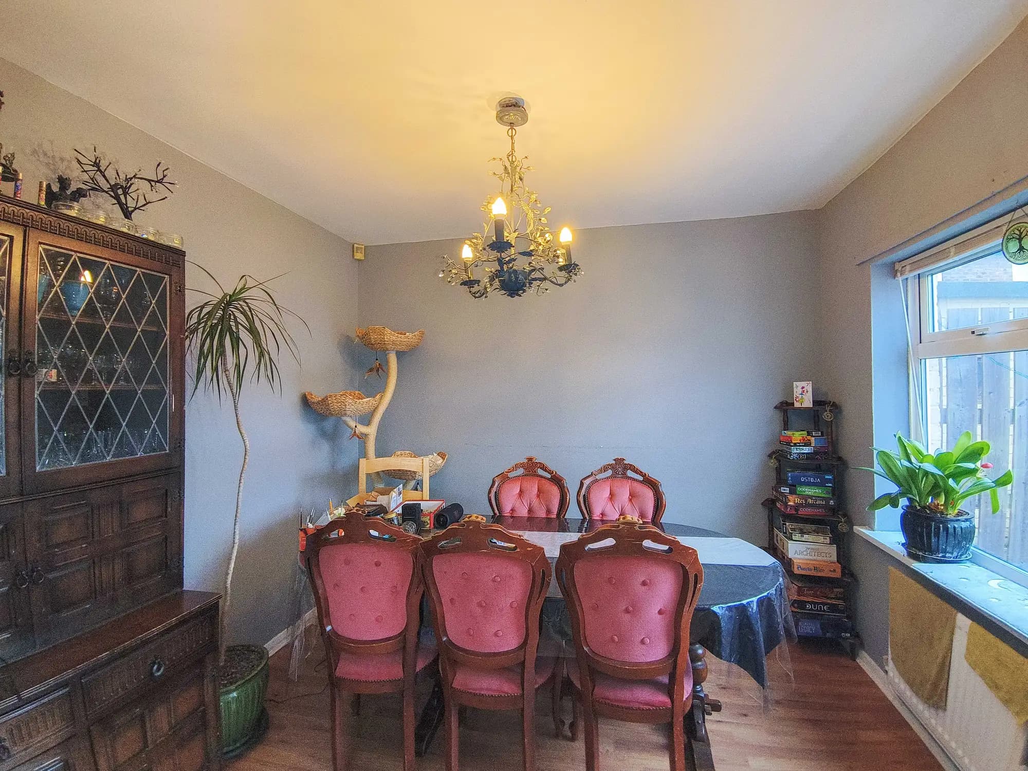 property photo 8 of 21