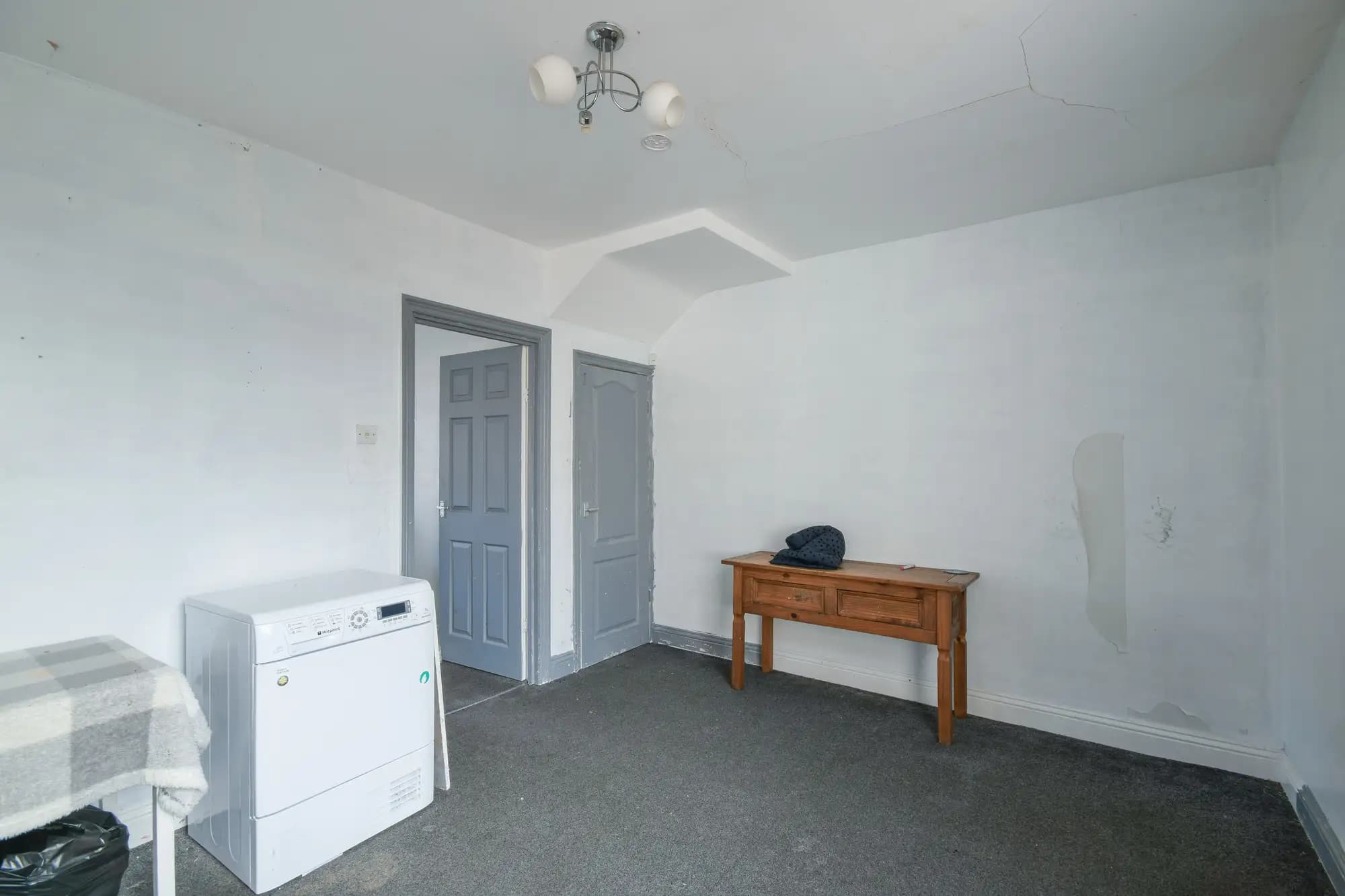 property photo 15 of 18