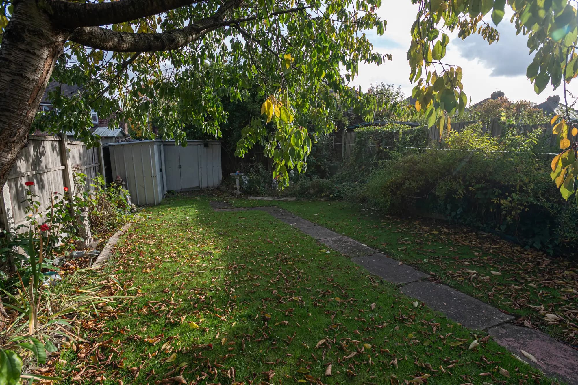 property photo 17 of 34