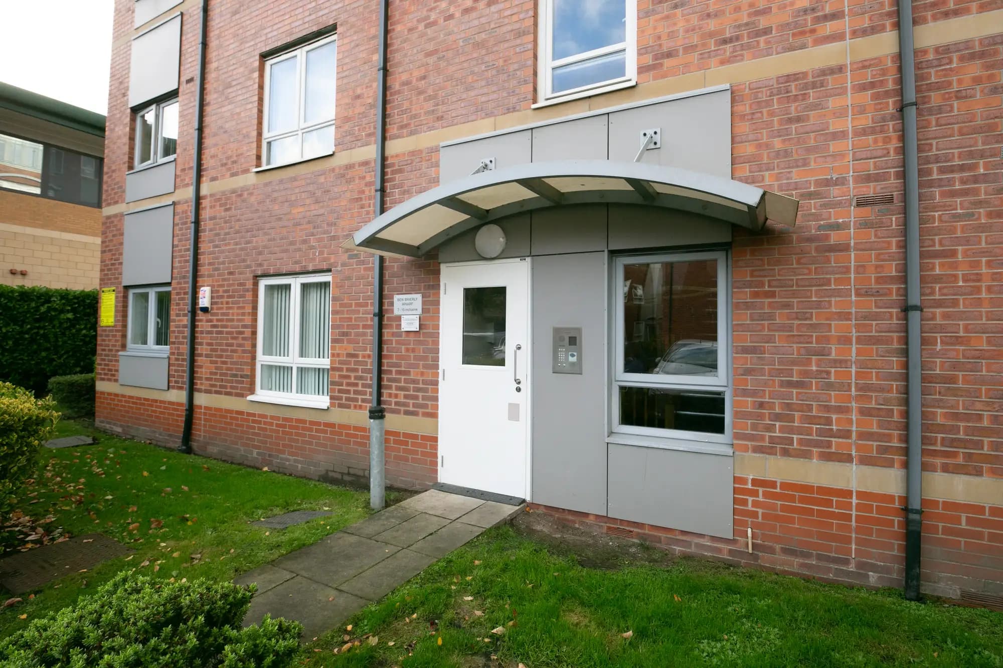 property photo 19 of 22