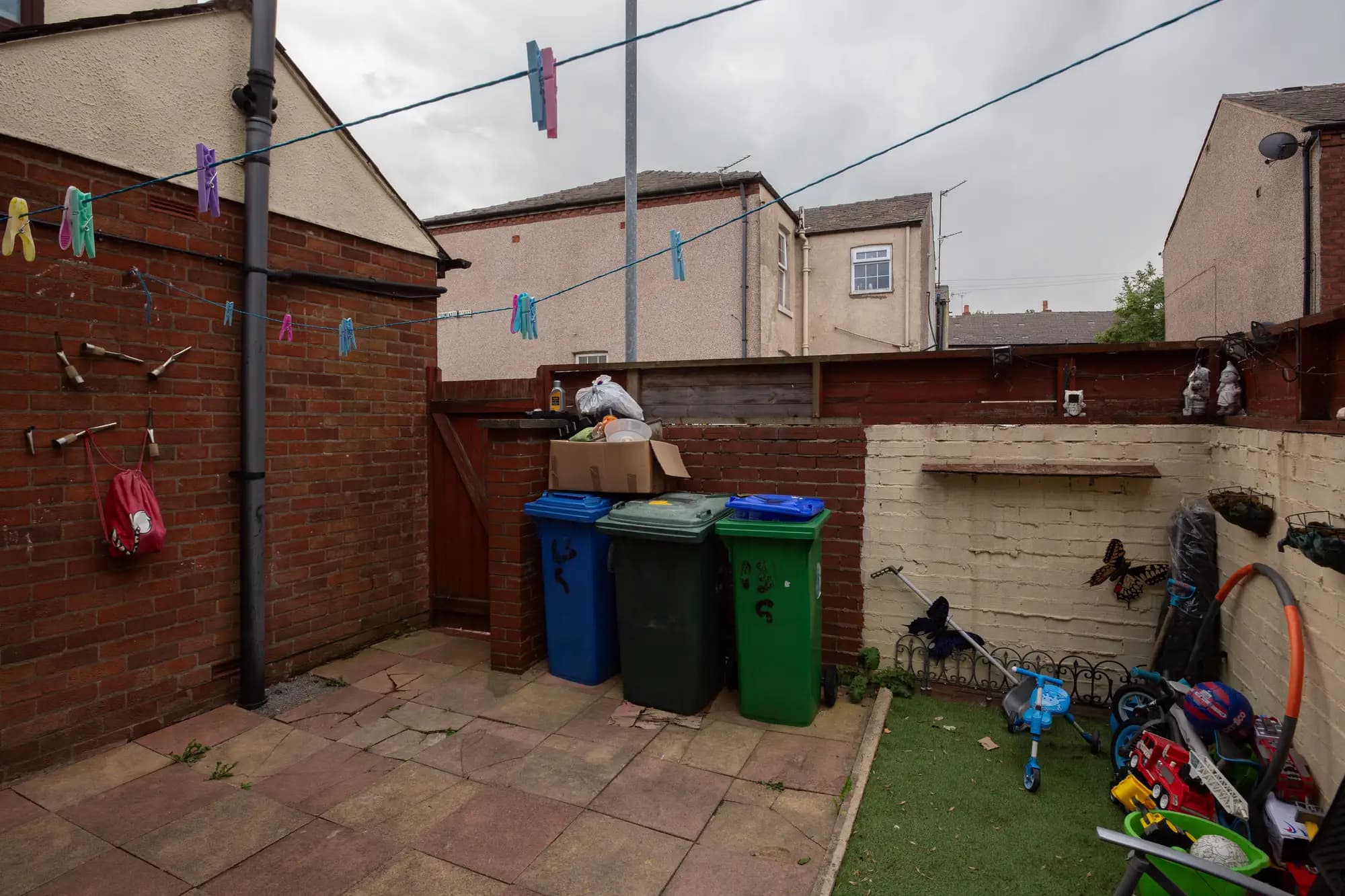 property photo 18 of 21