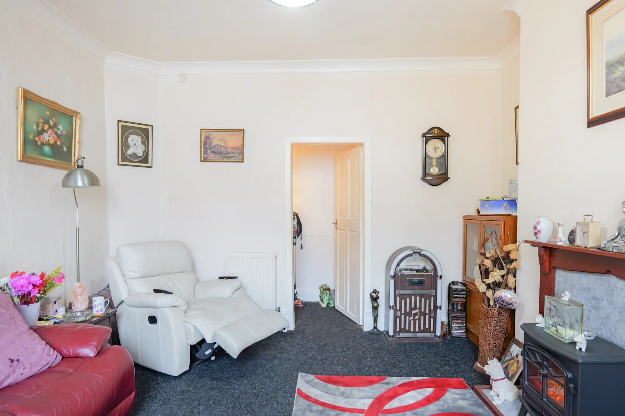 property photo 2 of 40