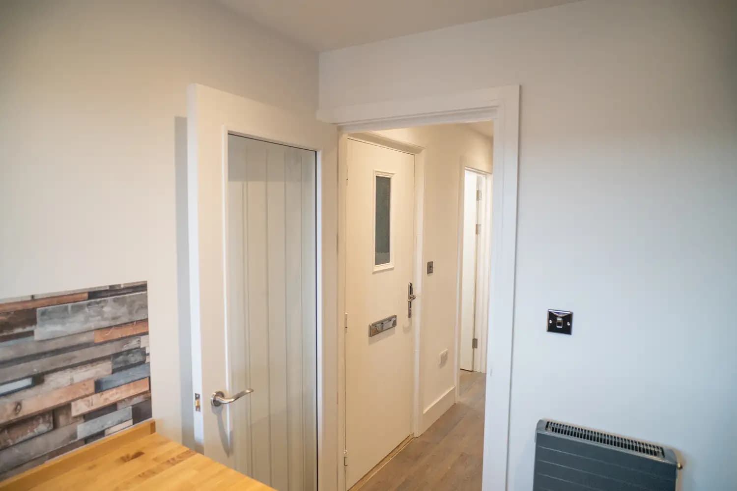 property photo 10 of 18