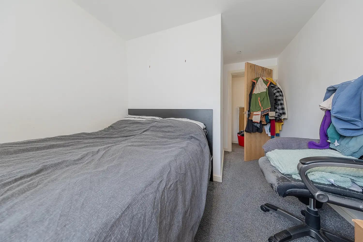 property photo 12 of 22
