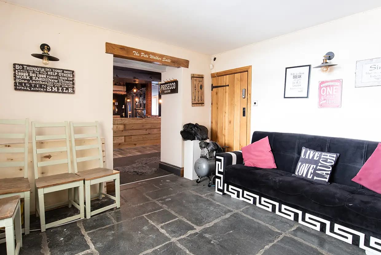 property photo 7 of 58