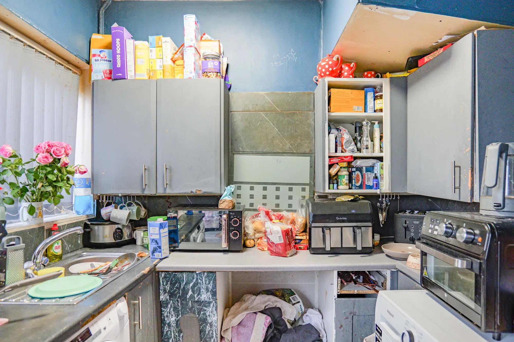 property photo 4 of 23