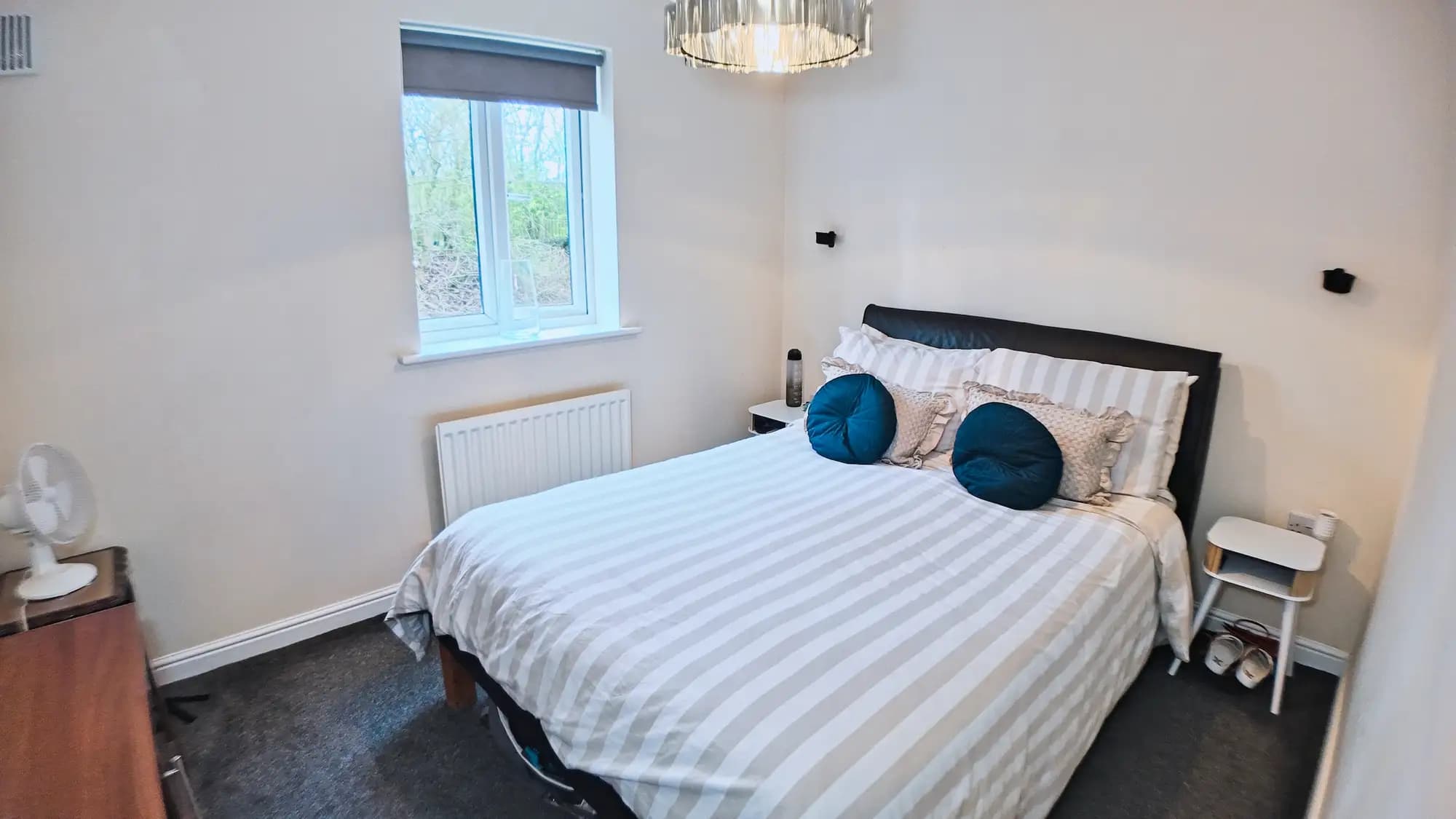 property photo 13 of 16