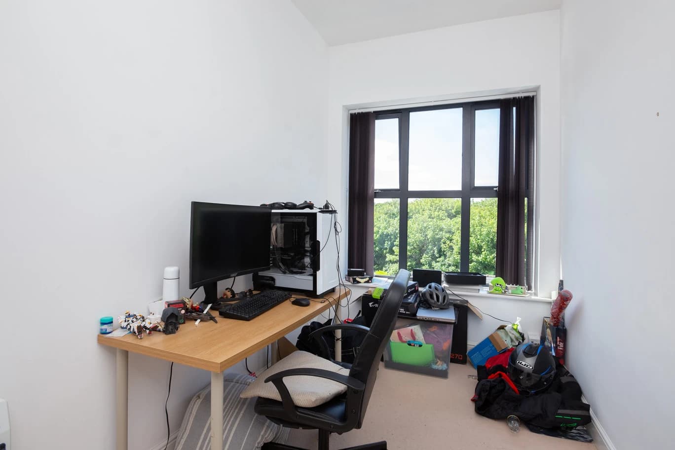 property photo 12 of 19