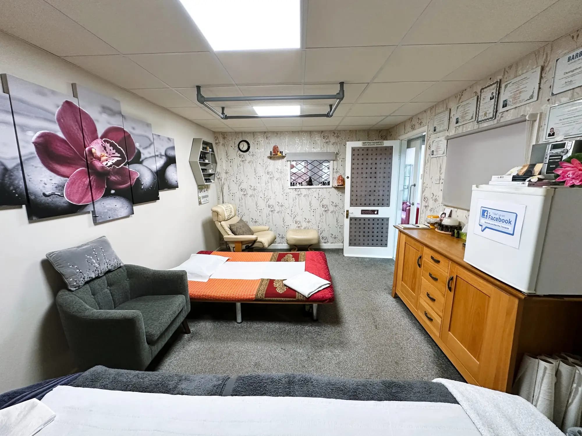 property photo 4 of 42