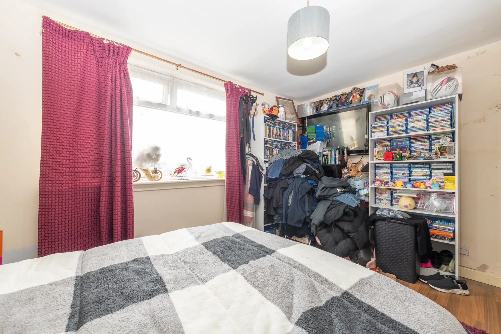 property photo 15 of 30