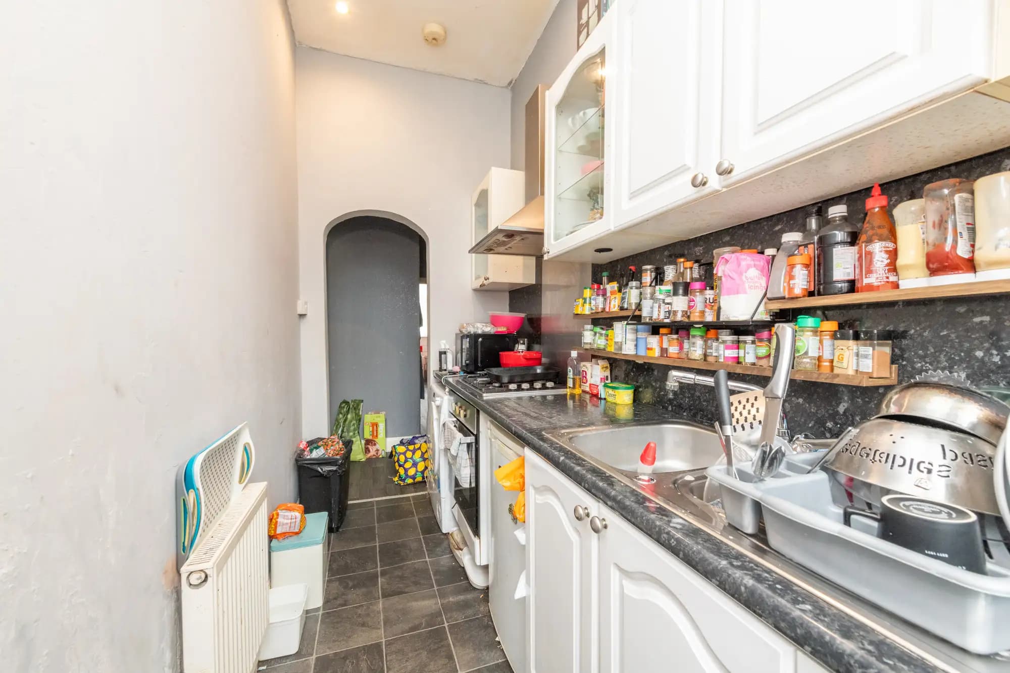 property photo 6 of 30