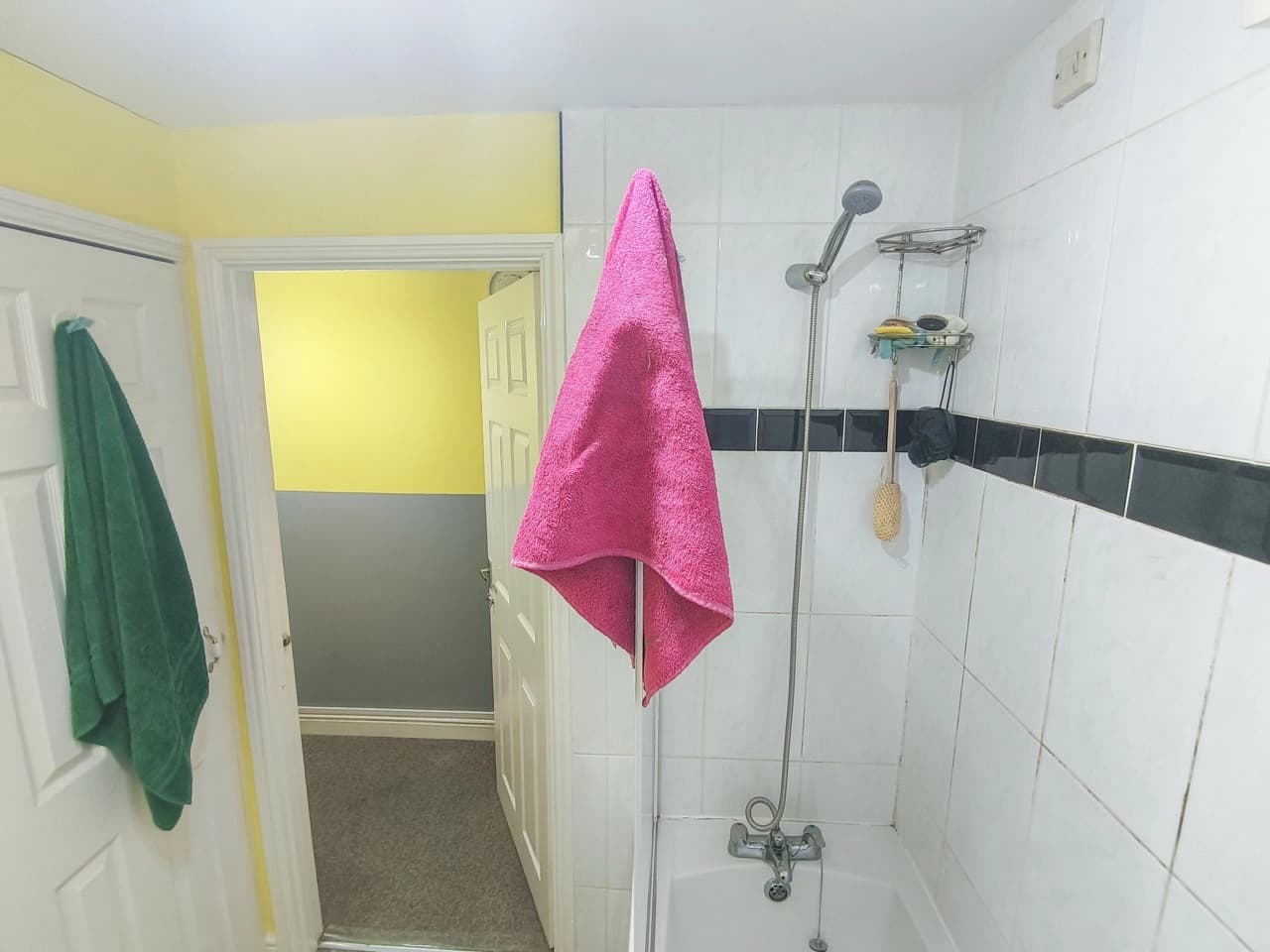 property photo 9 of 15